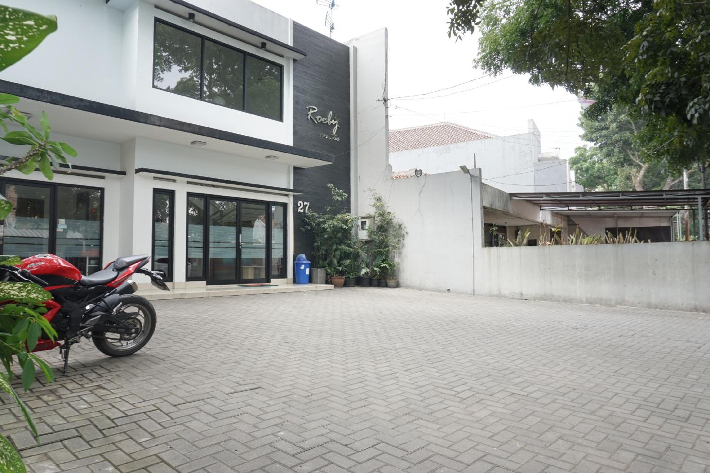 Photo 17