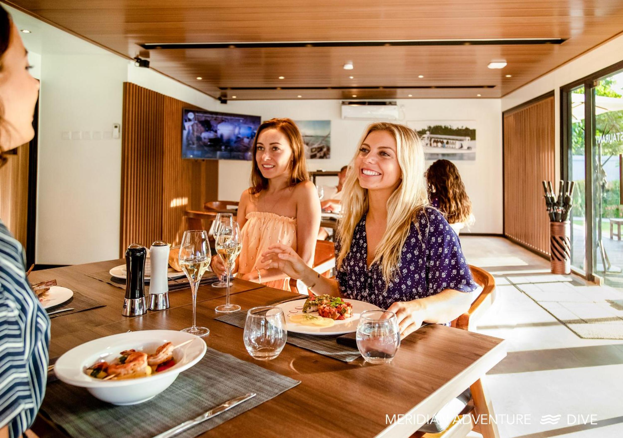 Meridian Adventure Marina Club & Resort