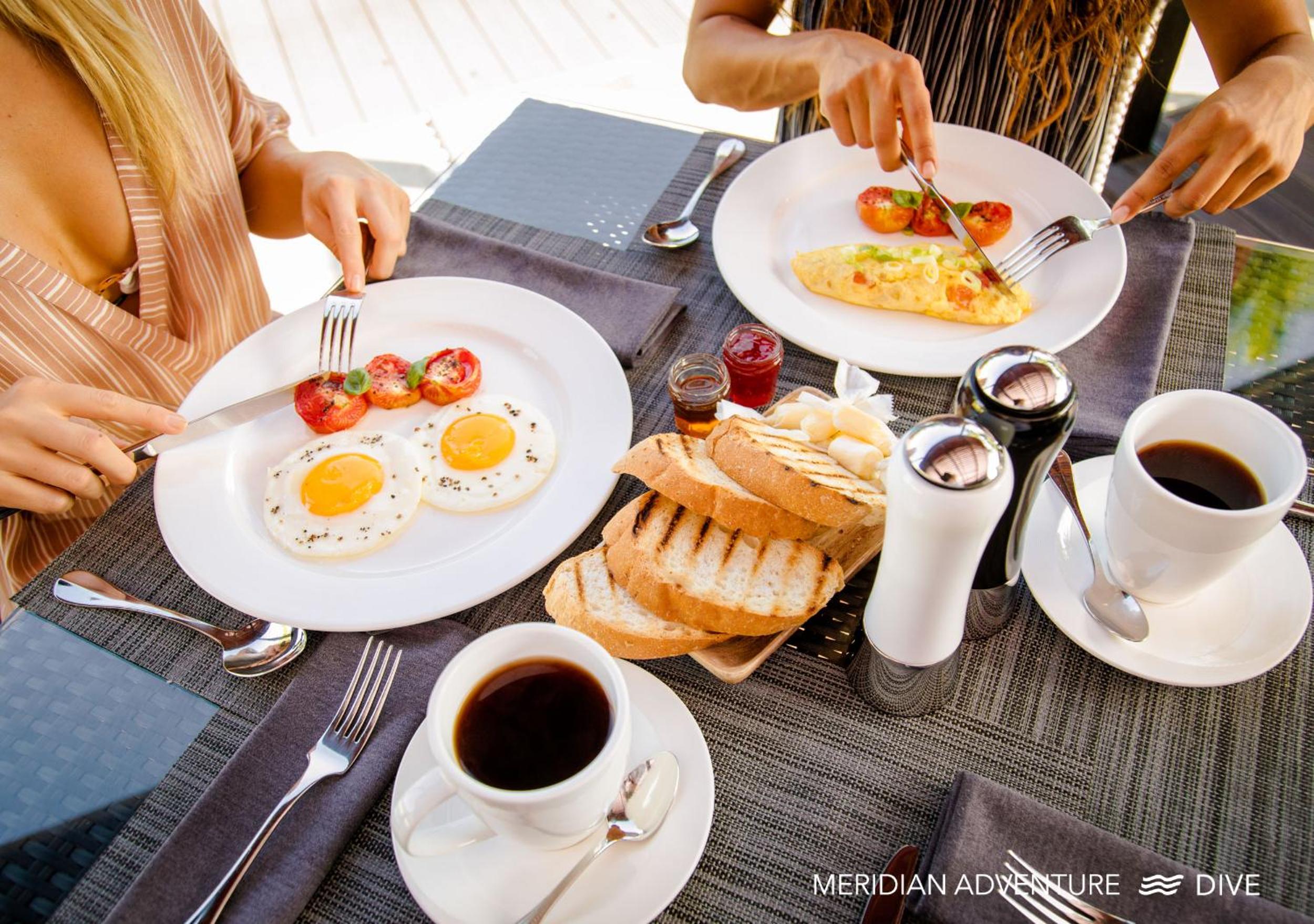 Meridian Adventure Marina Club & Resort