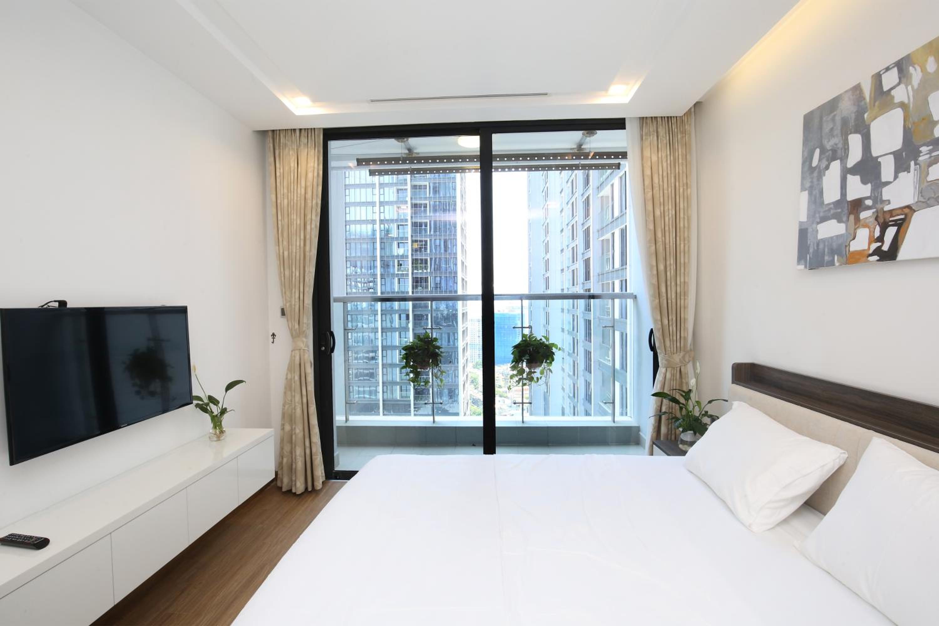 Vinhomes Metropolis Residence & Hotel