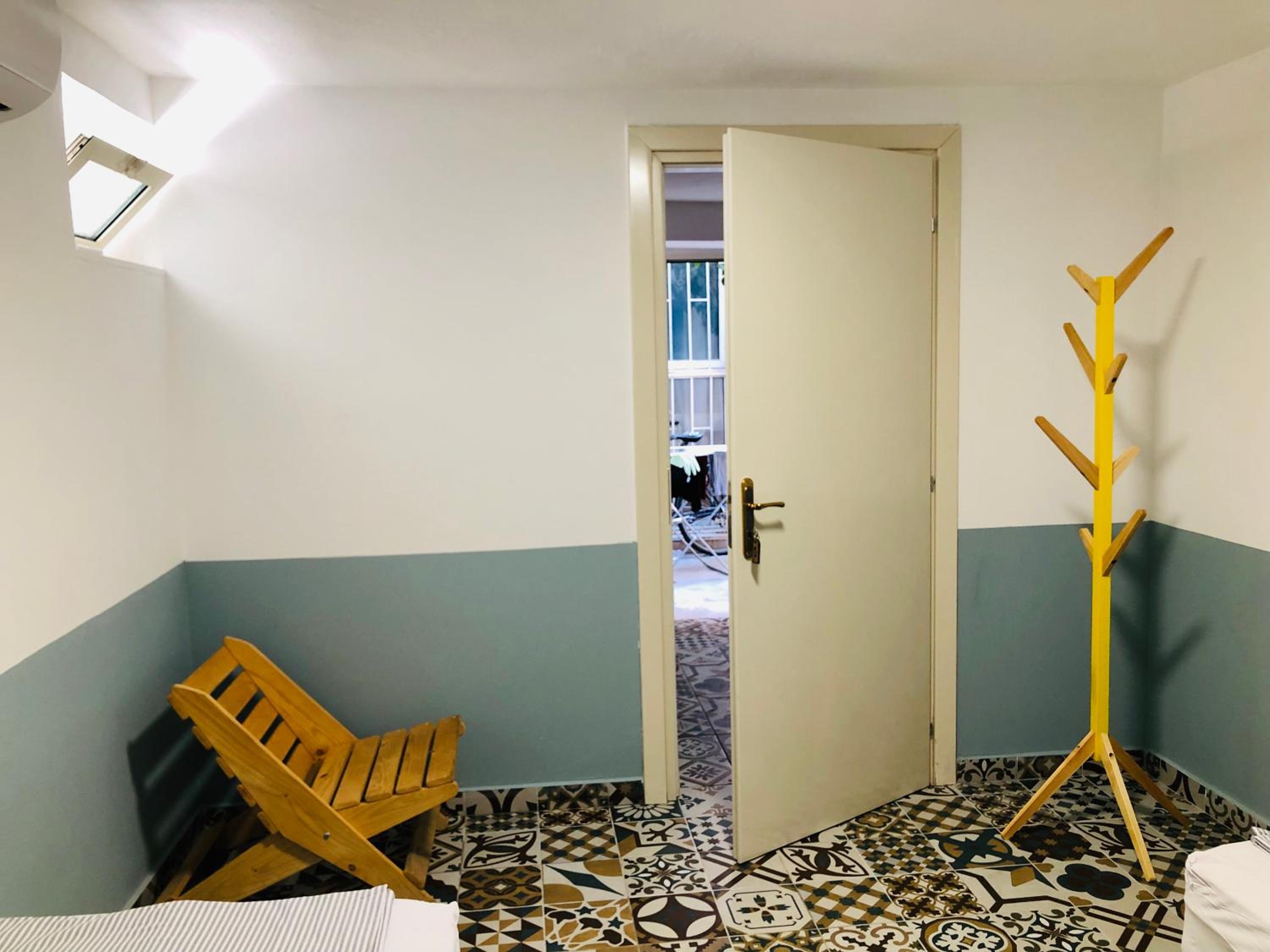 Buff Hostel Tirana