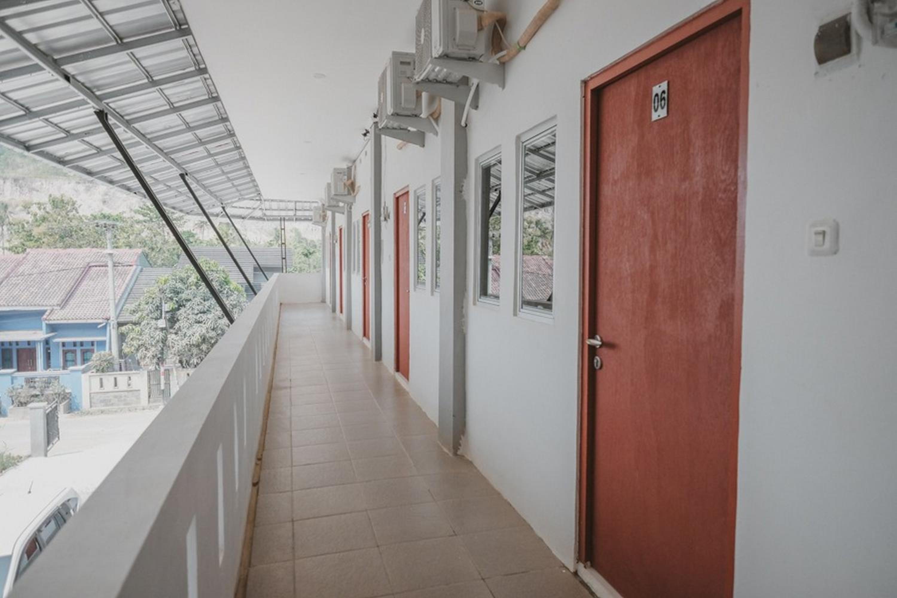 RedDoorz near Gatot Subroto Lampung 2 view 5