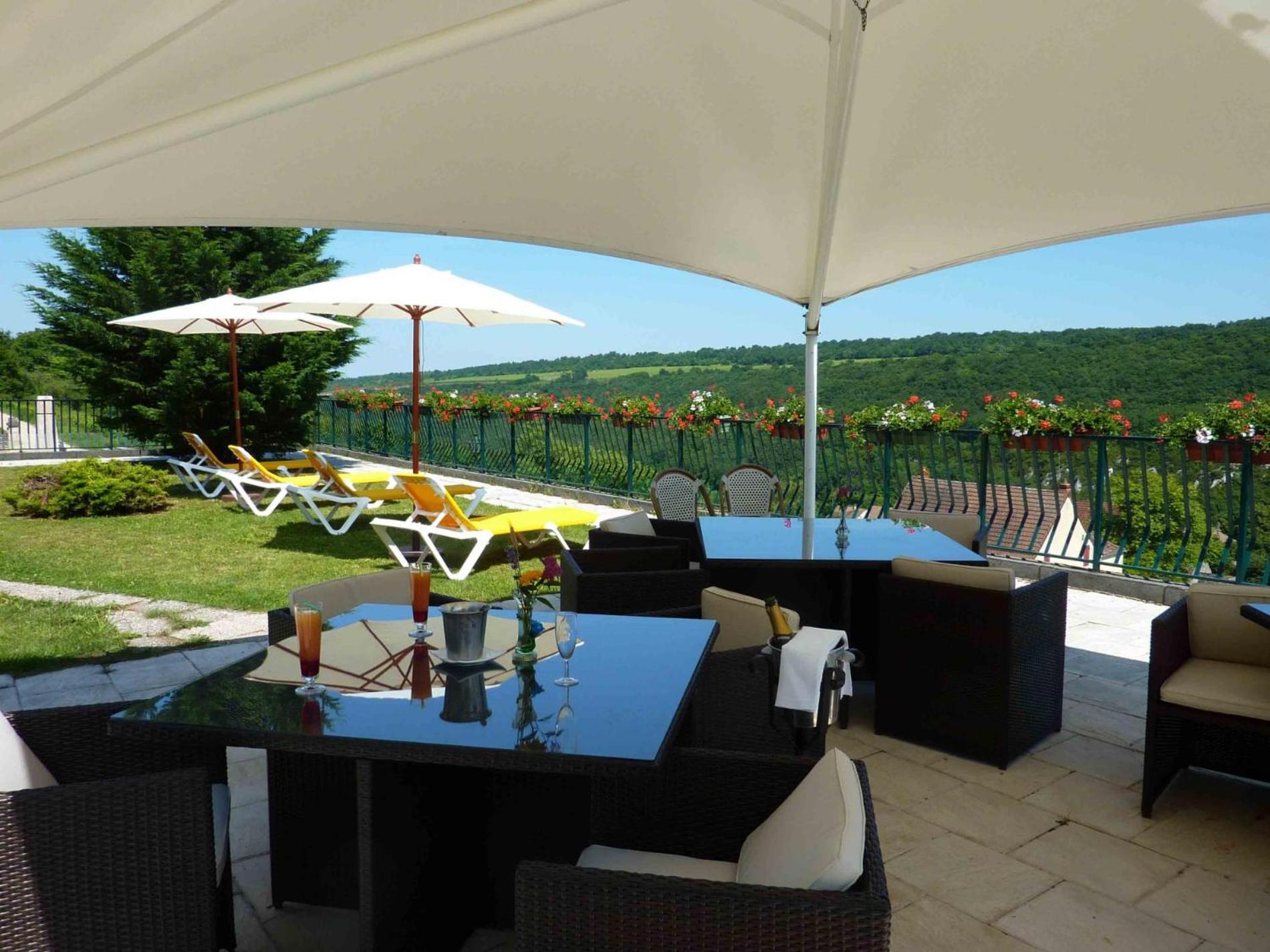 outdoor BBQ area