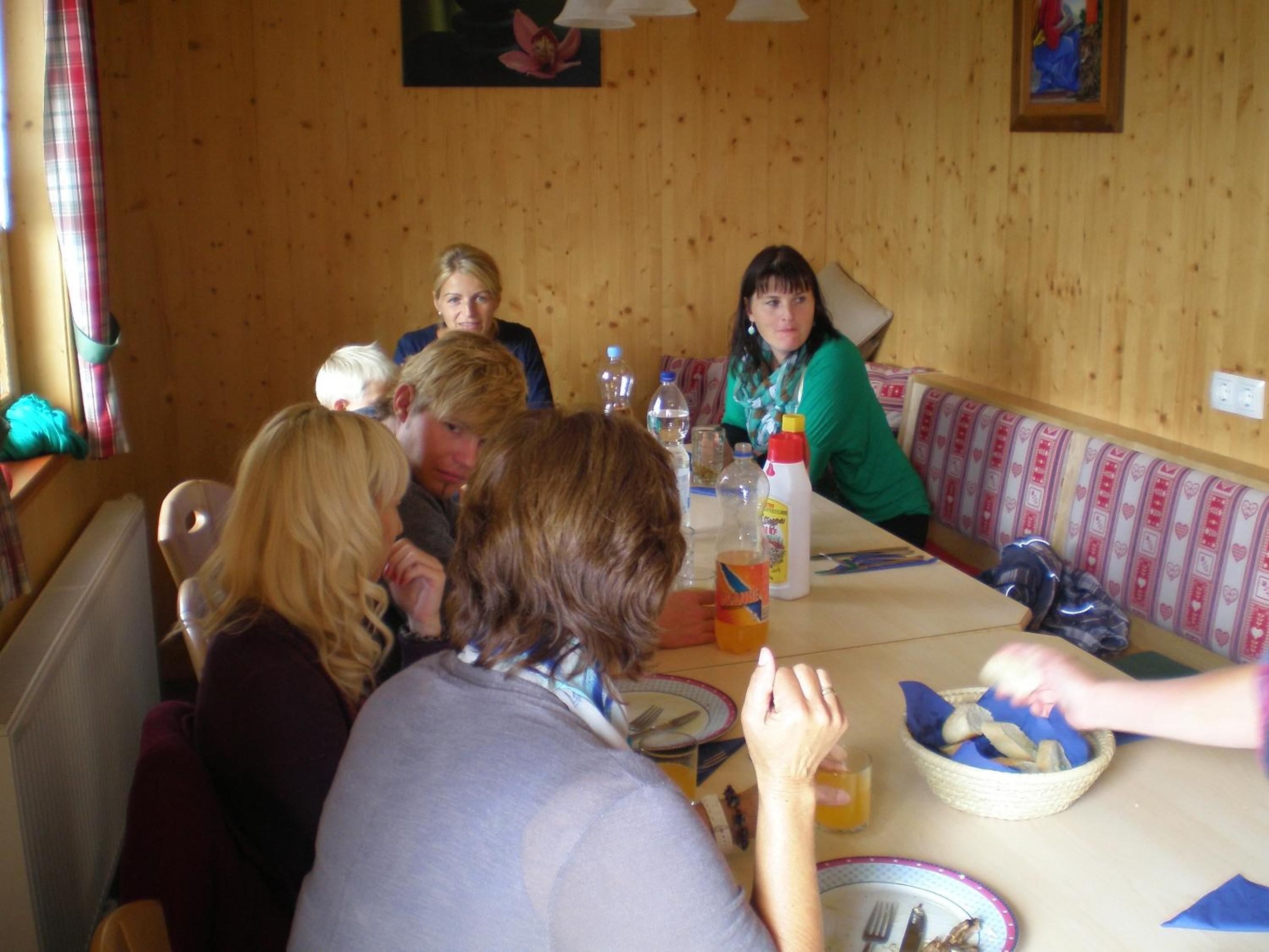 Photo 48