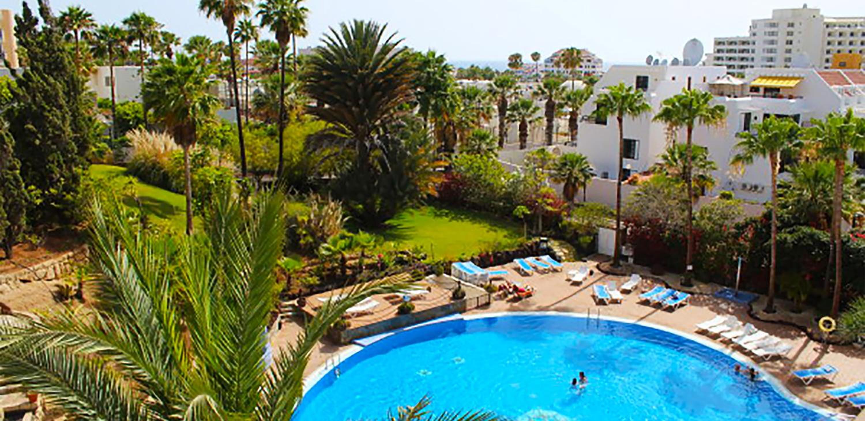 Apartment in El Dorado complex
