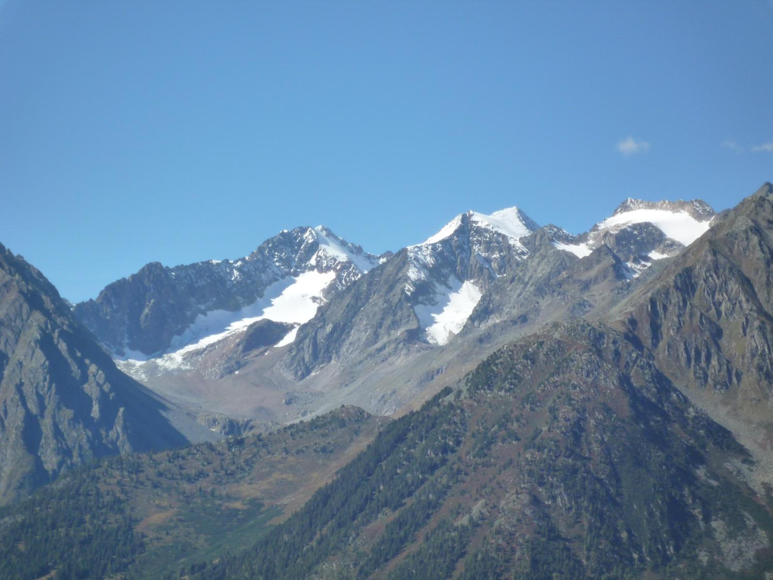 Photo 33