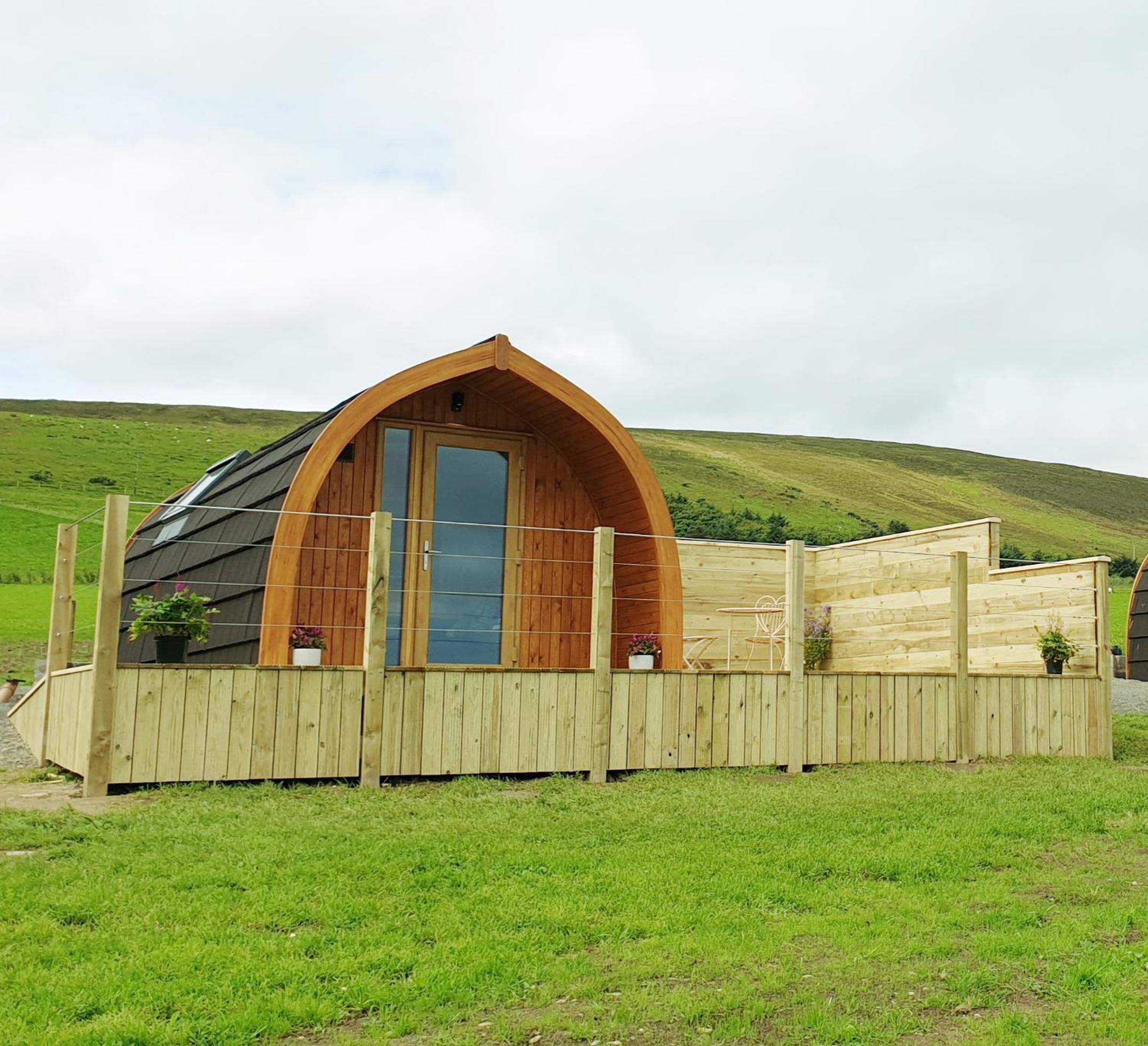 Lilly's Lodges Orkney Hedgehog Lodge view 2