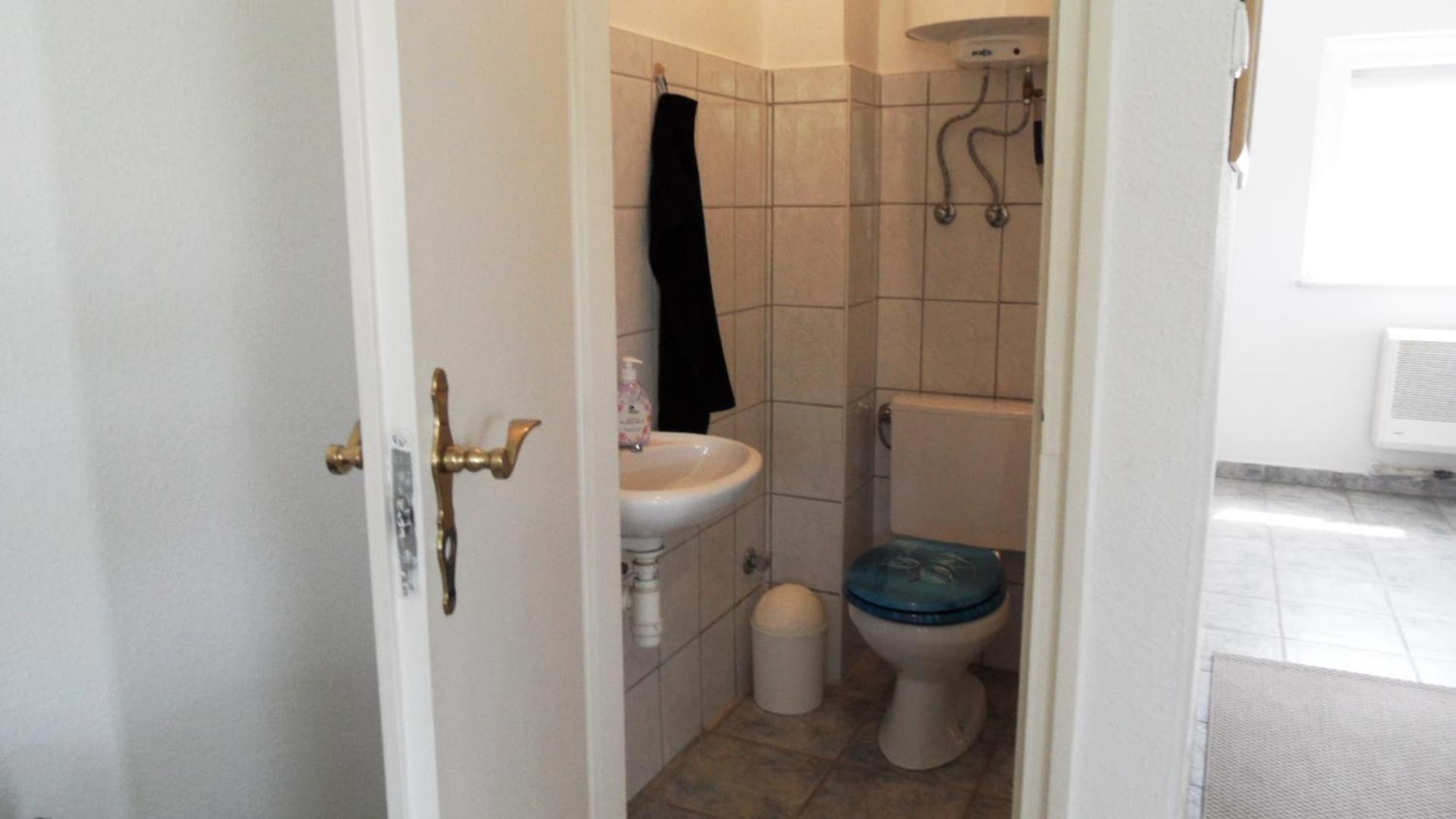 Photo 28