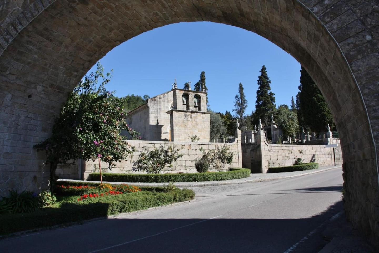 Photo 32