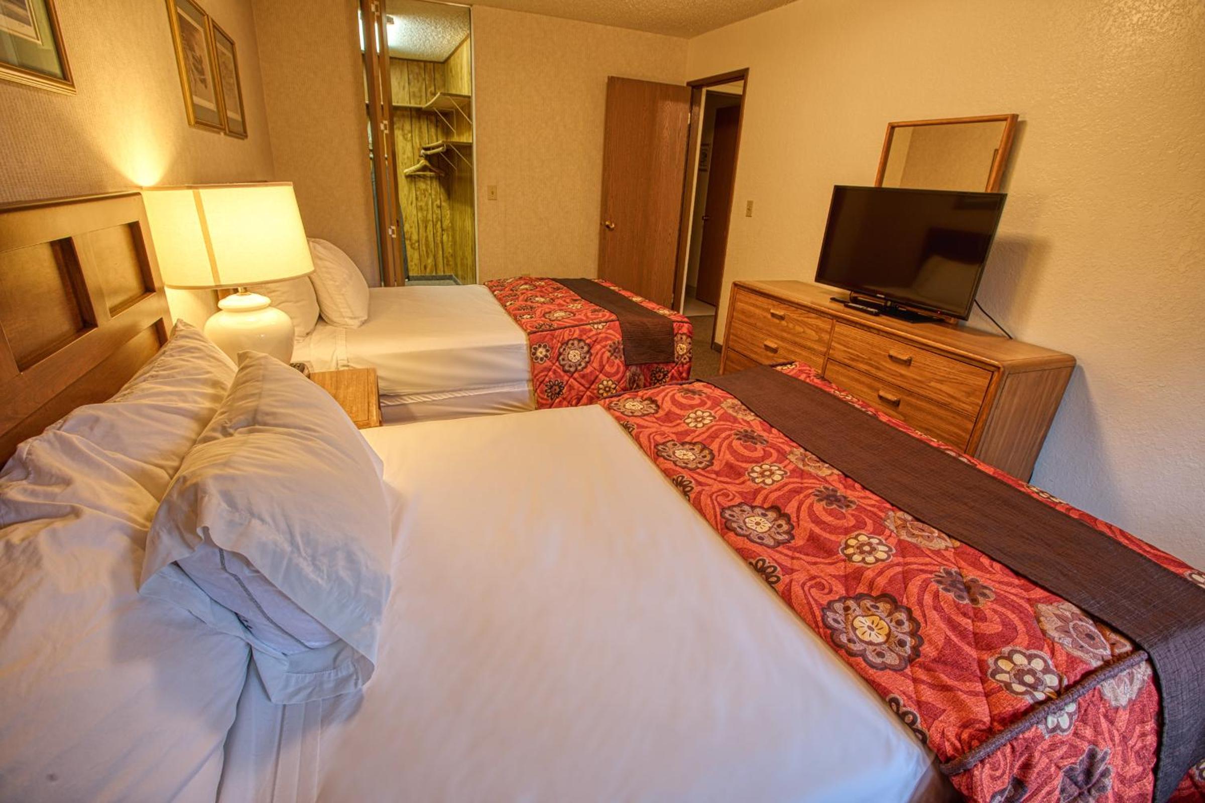 Fairbanks Vacations - Wedgewood Resort - Property Image 16