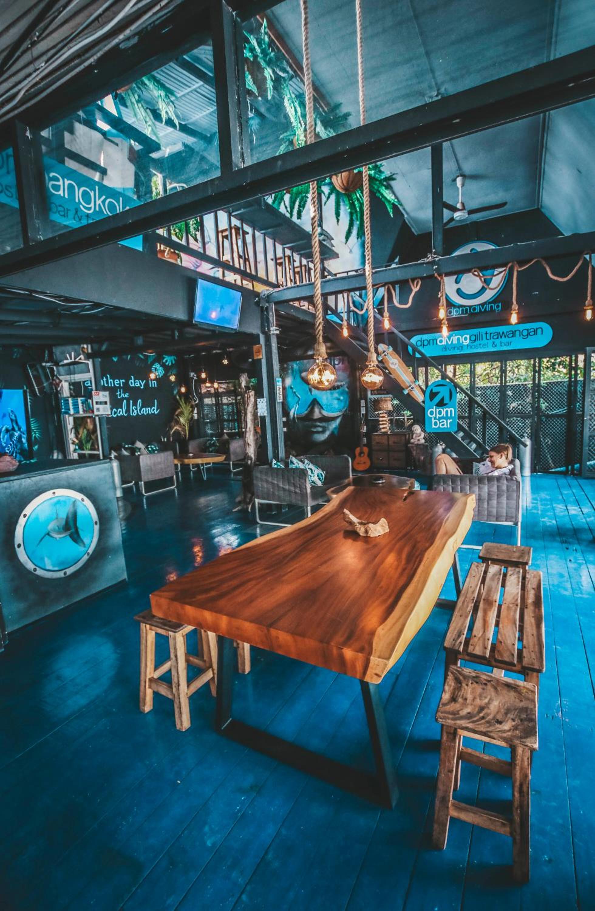 lounge
