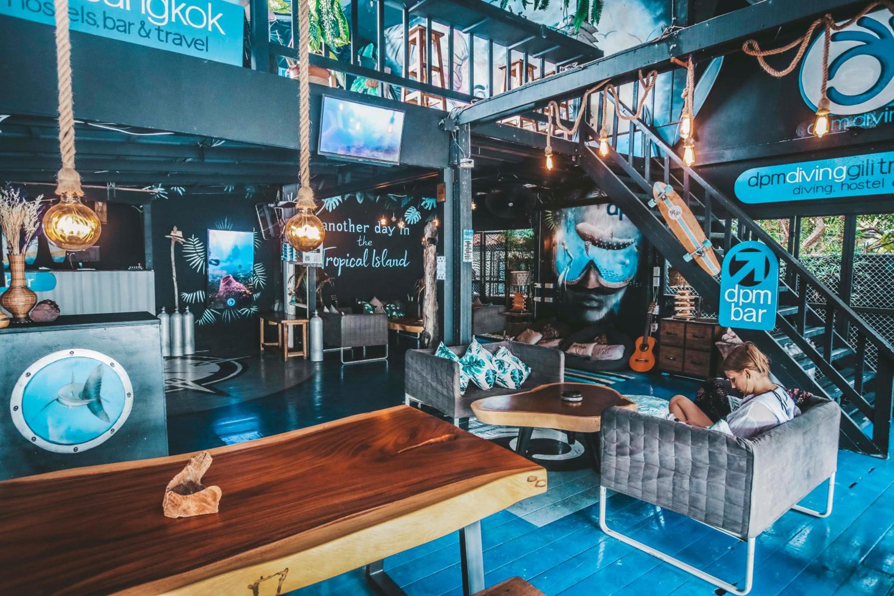 lounge