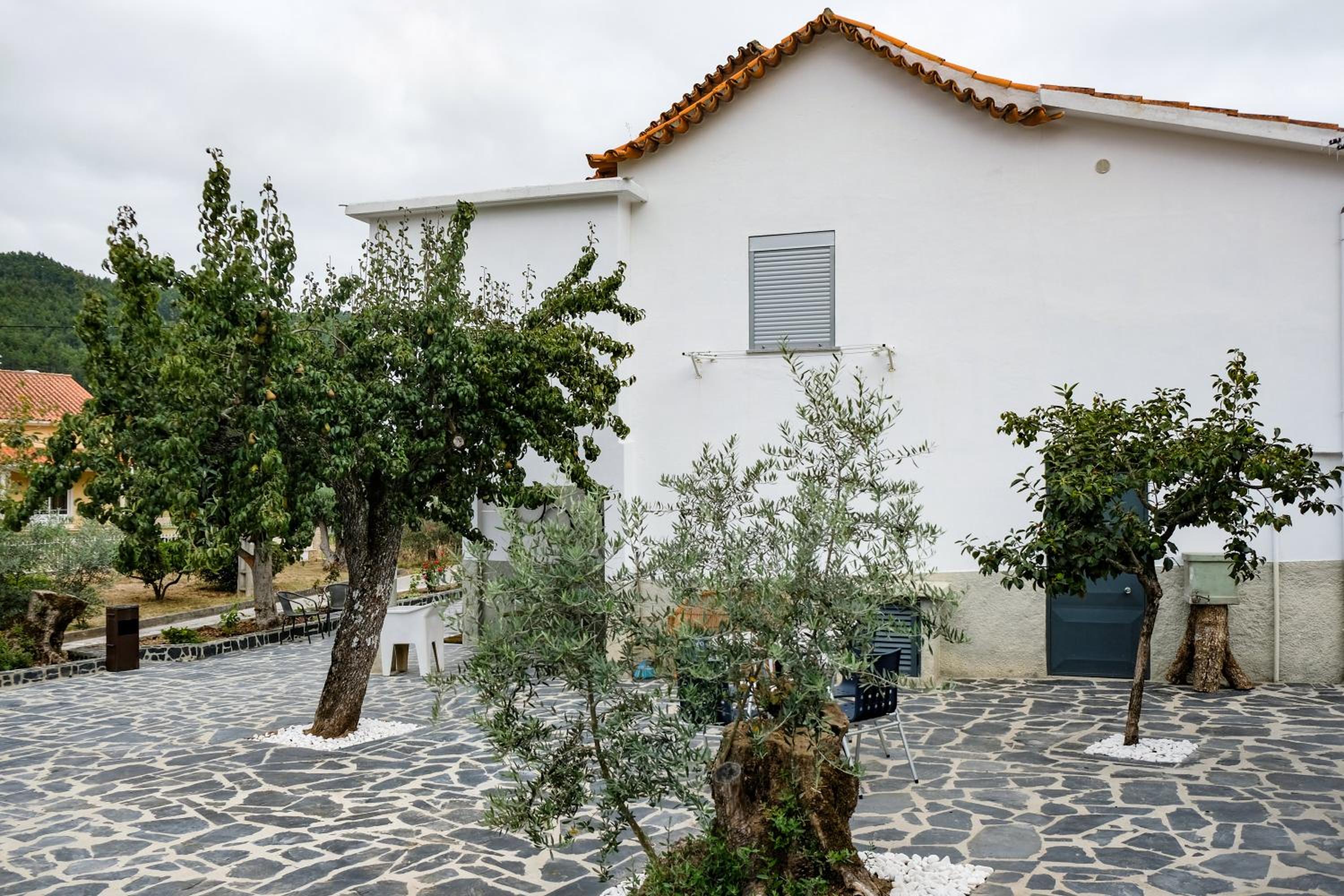 Casa do Ferreiro view 5