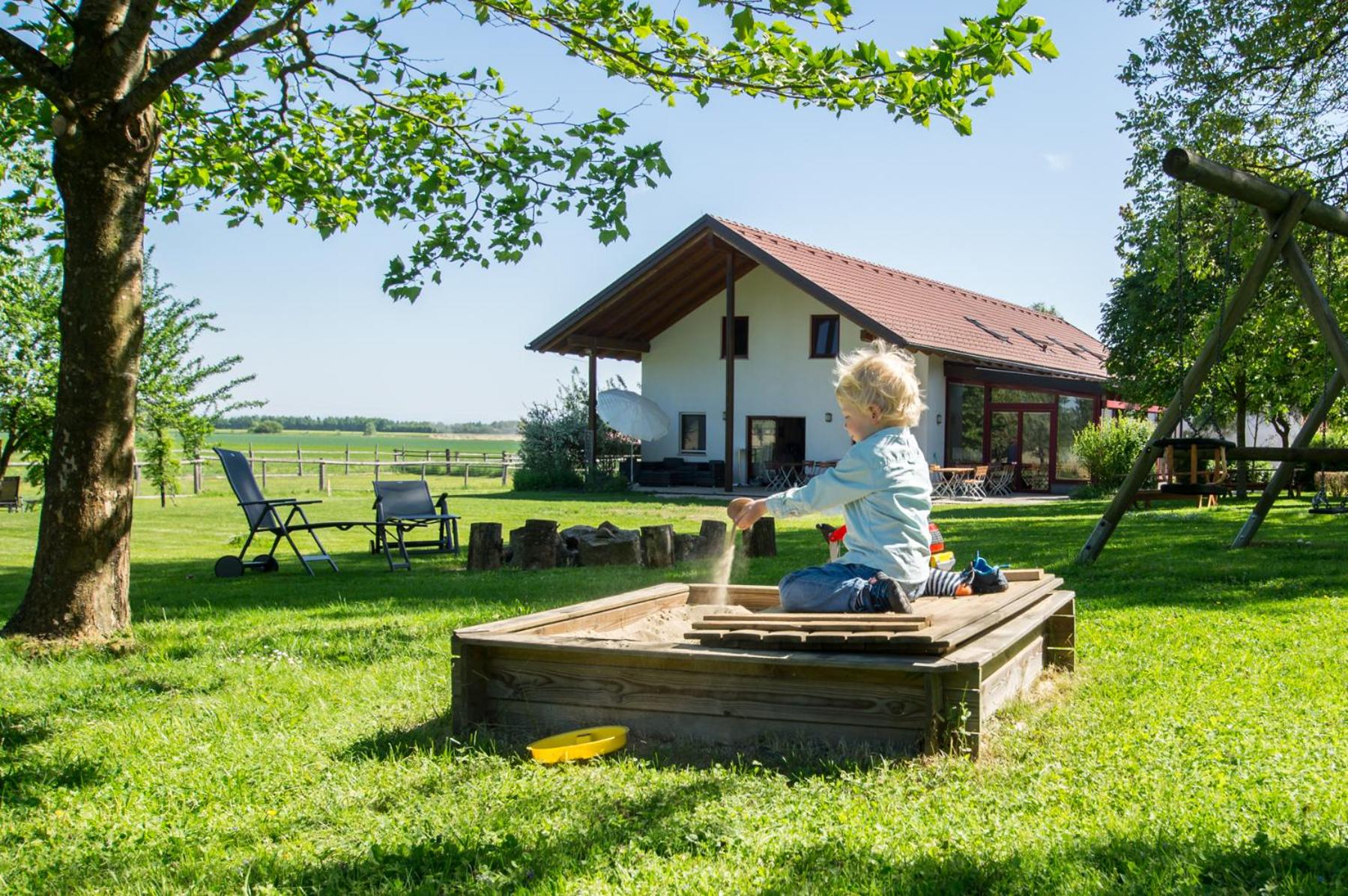 Sonnenblumenhof - Zimmer & Apartments