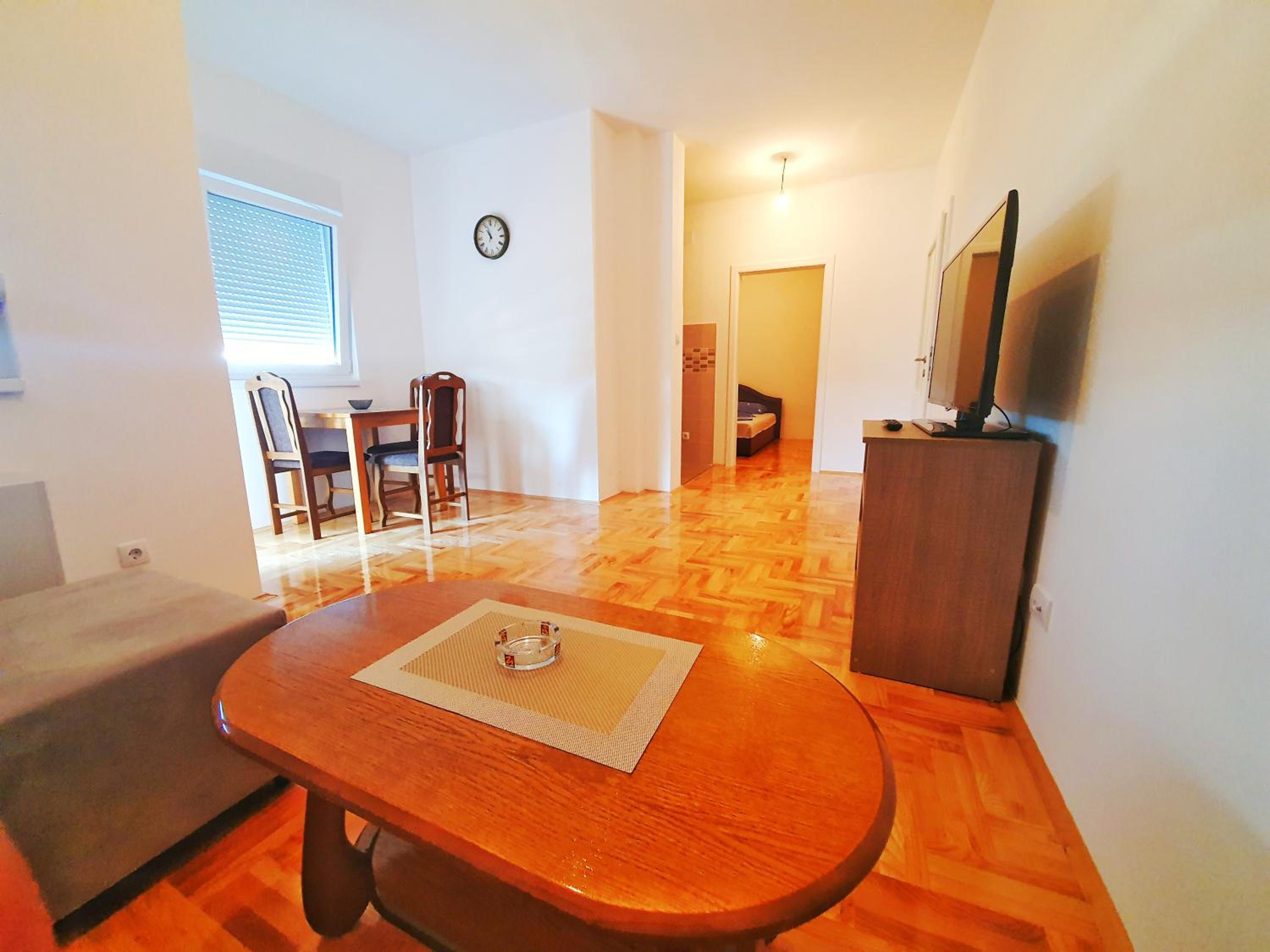 Apartman 44 view 3