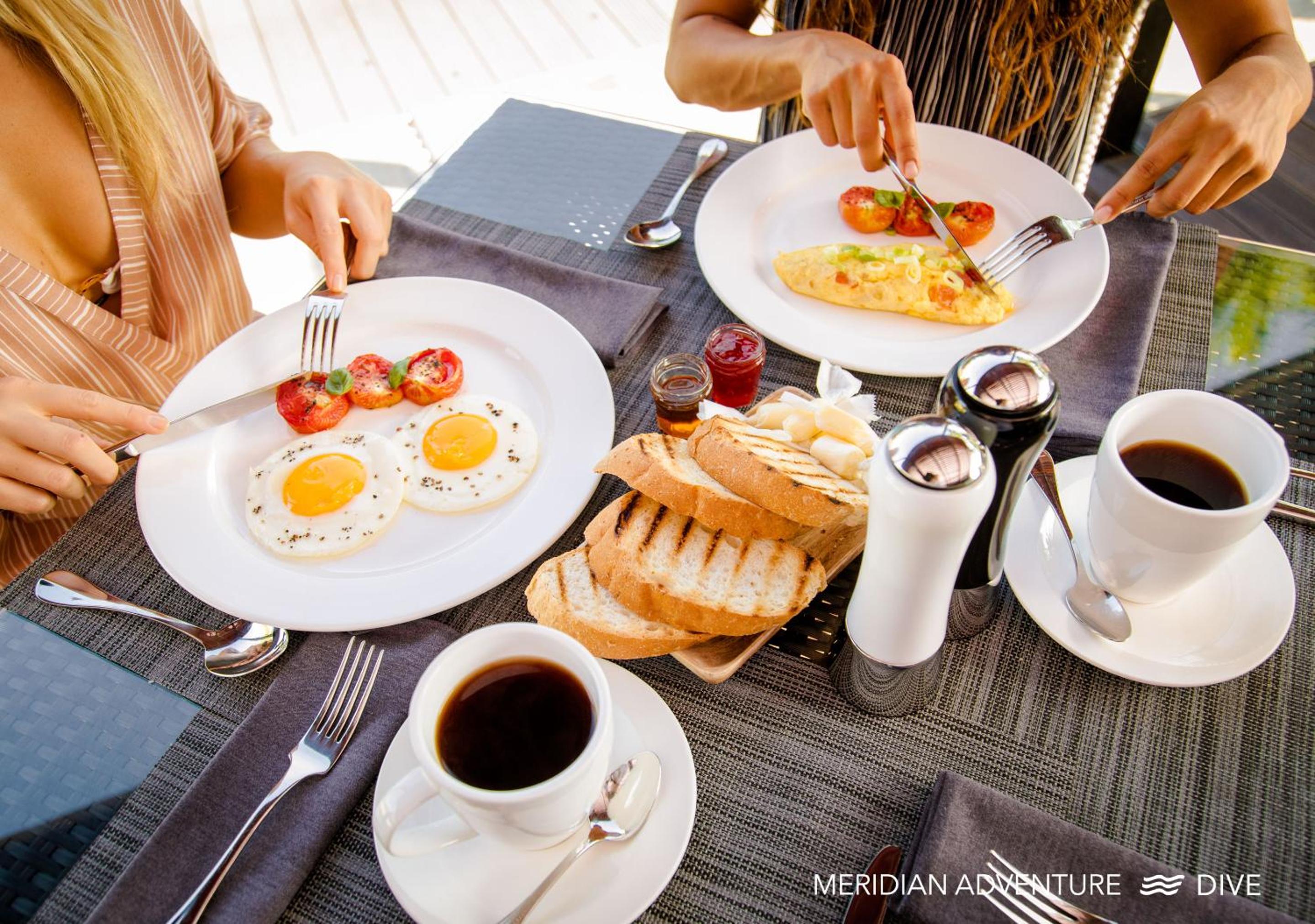 Meridian Adventure Marina Club & Resort