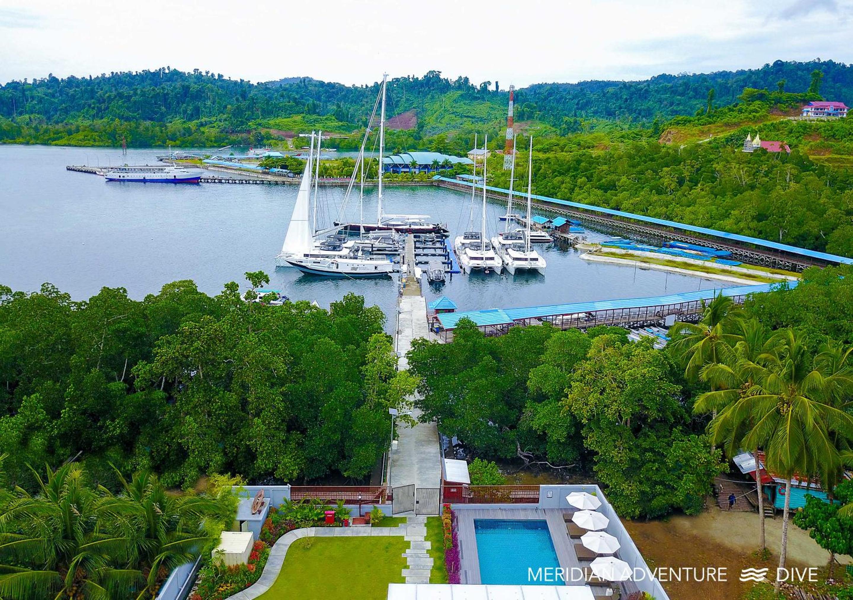 Meridian Adventure Marina Club & Resort