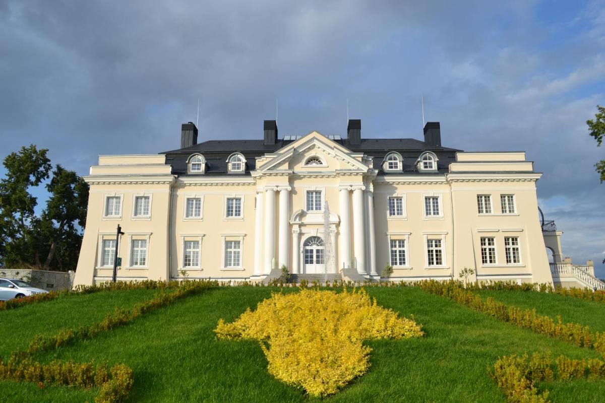 hotel building