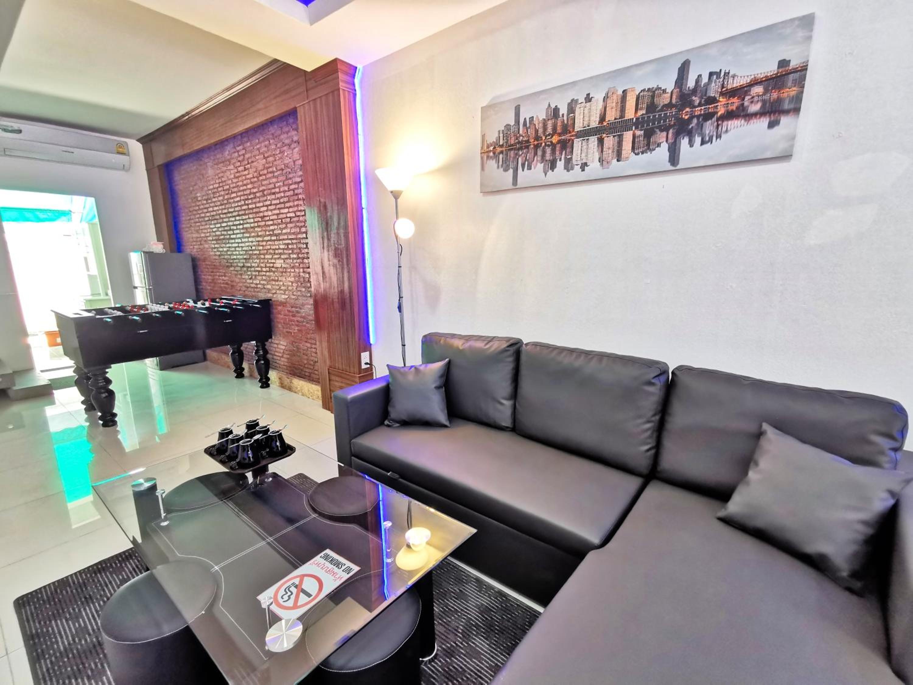 lounge