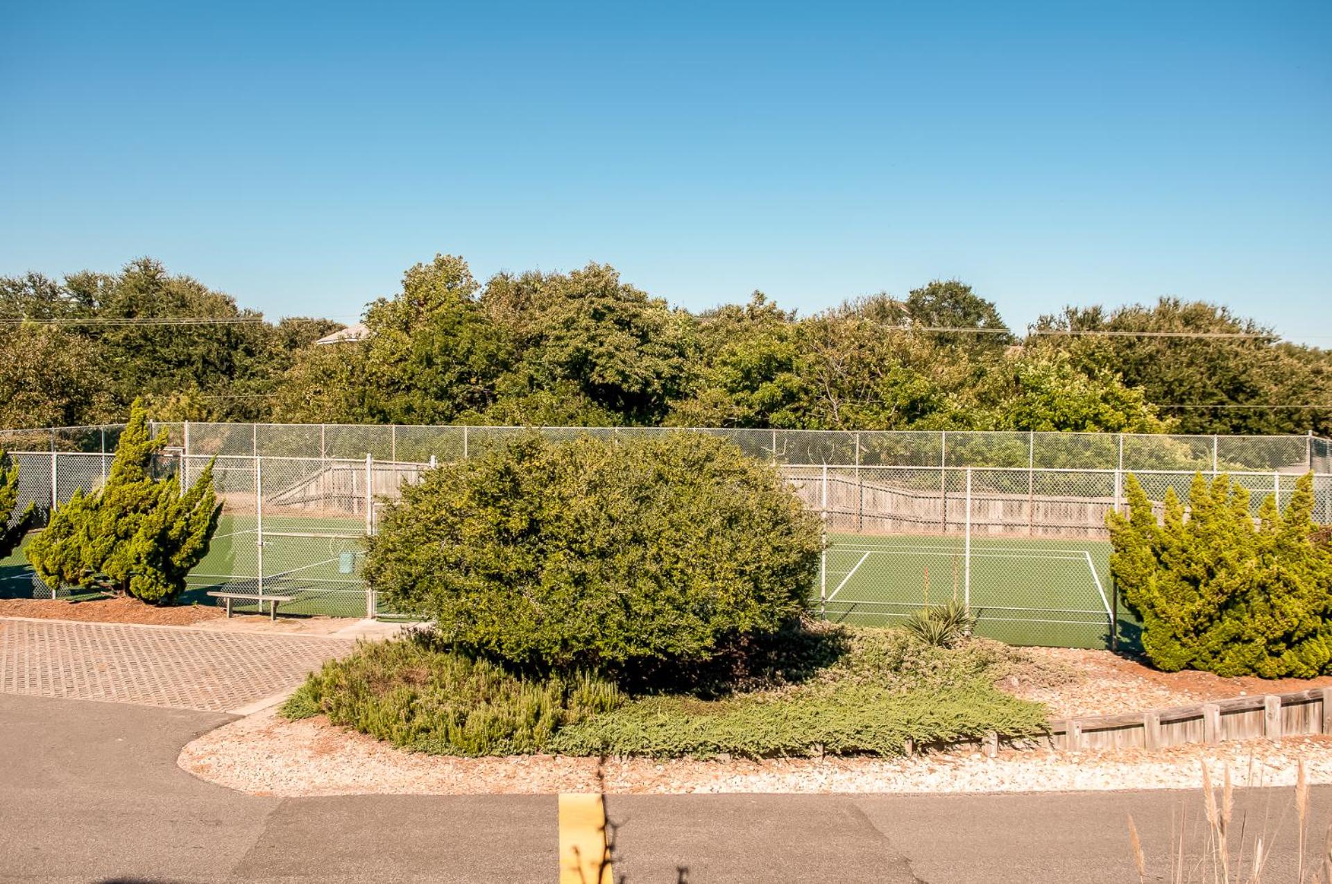 Christie - Duck, Tuckahoe, Soundside, 600 Yds to Beach, Community Pool, Tennis, Pier, Pets OK, Flex Stays