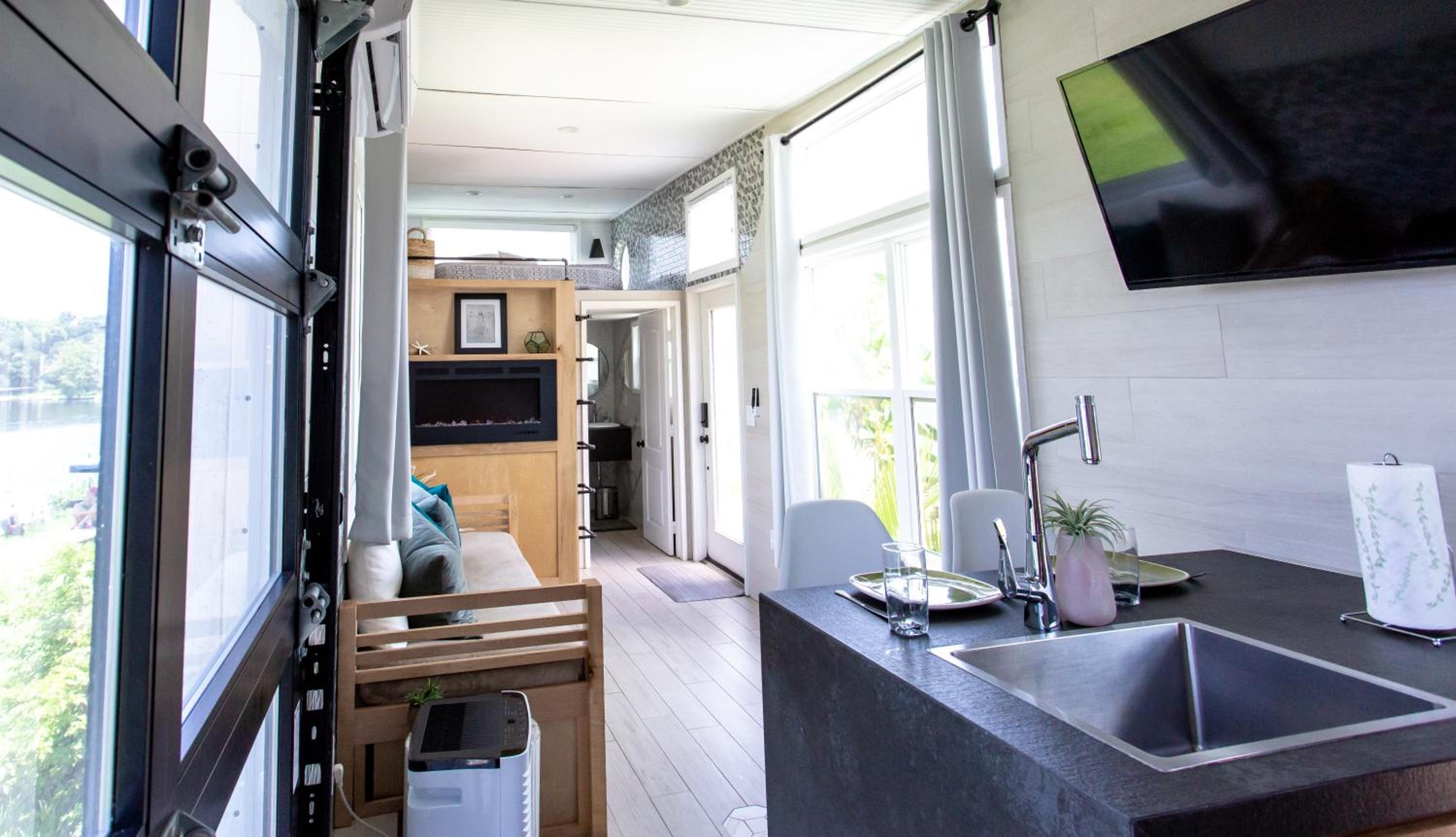 Orlando Lakefront Tiny Houses