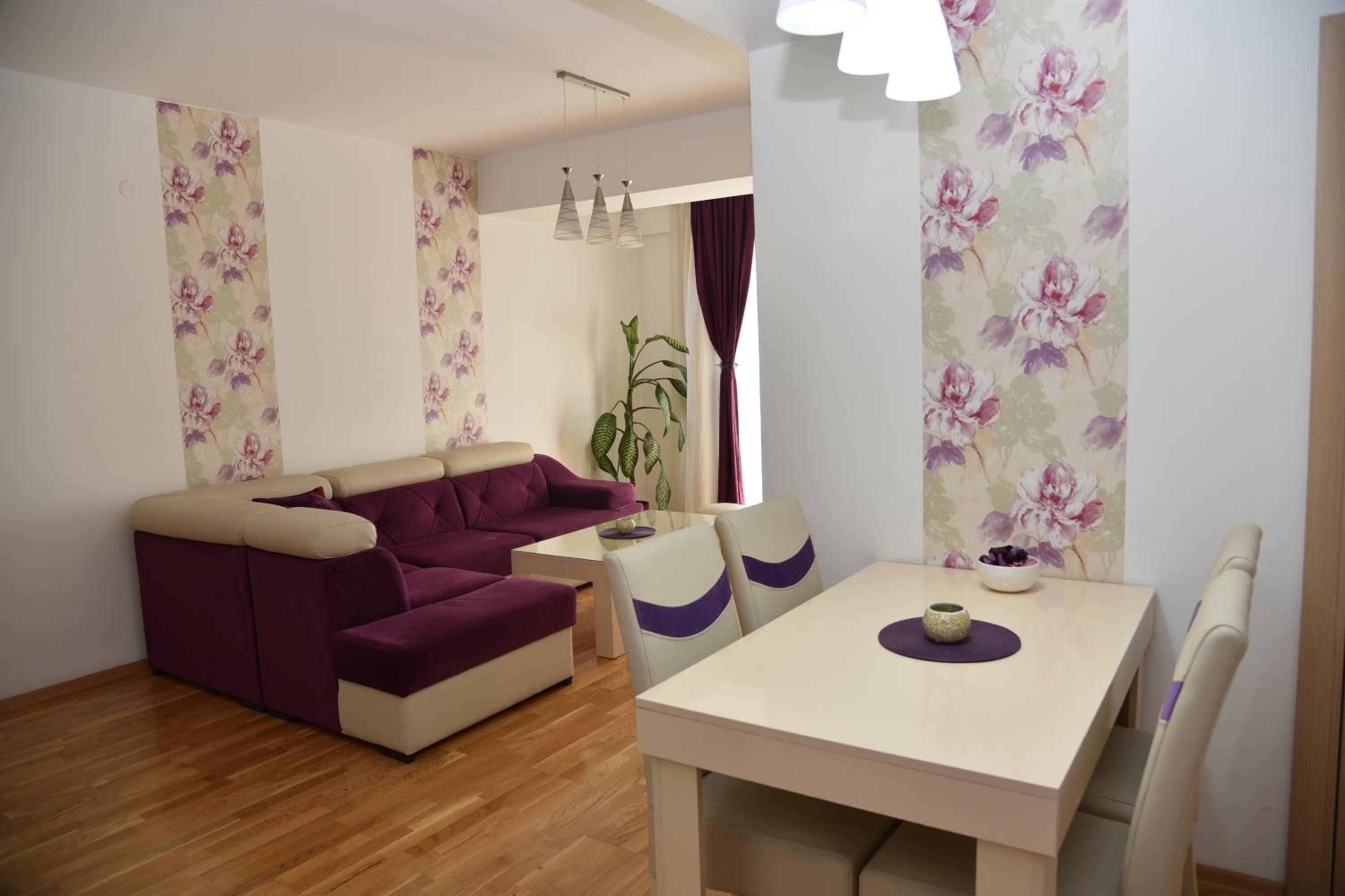 Boda Apartments