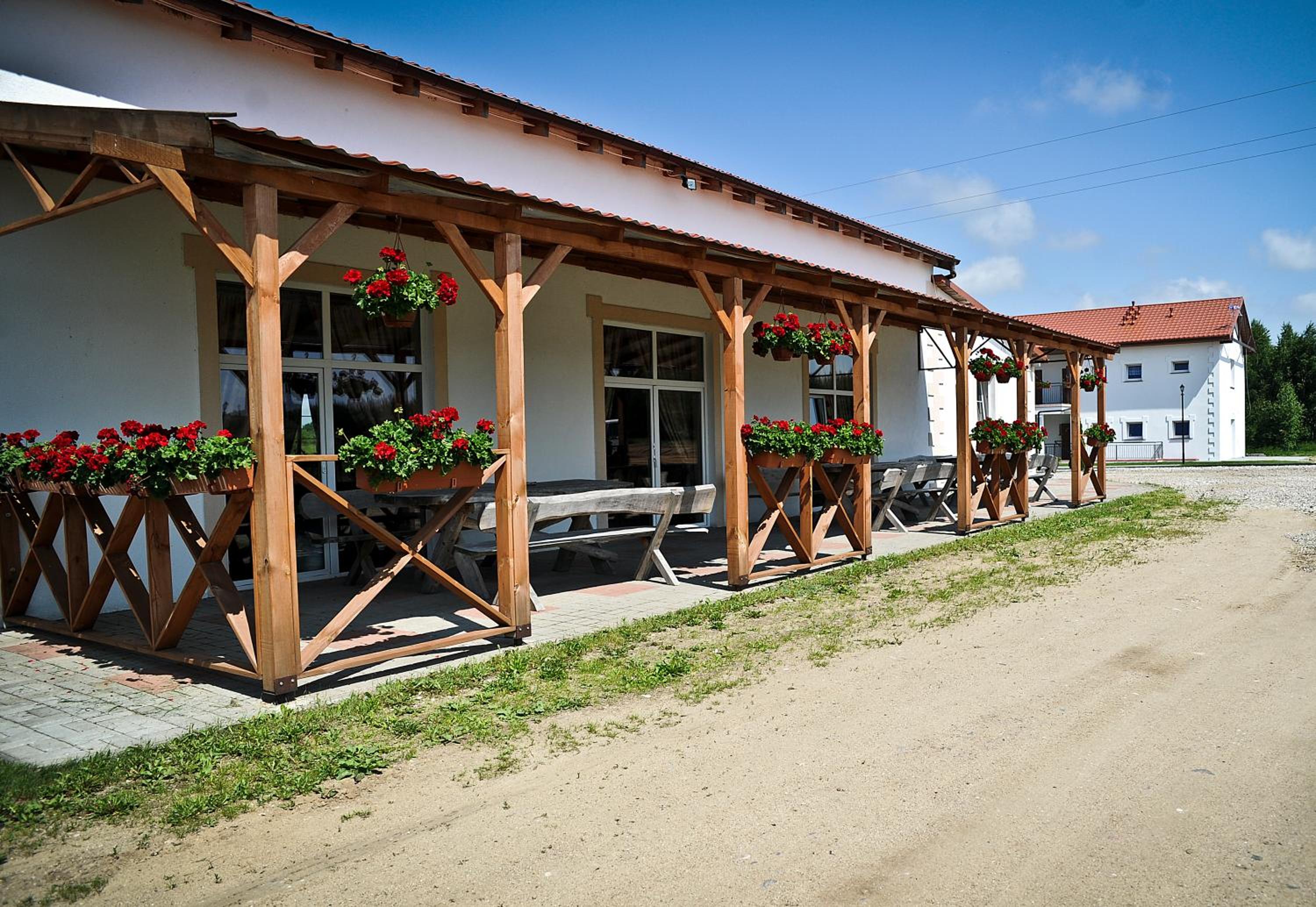 Photo 16
