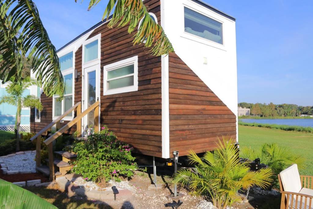 Orlando Lakefront Tiny Houses