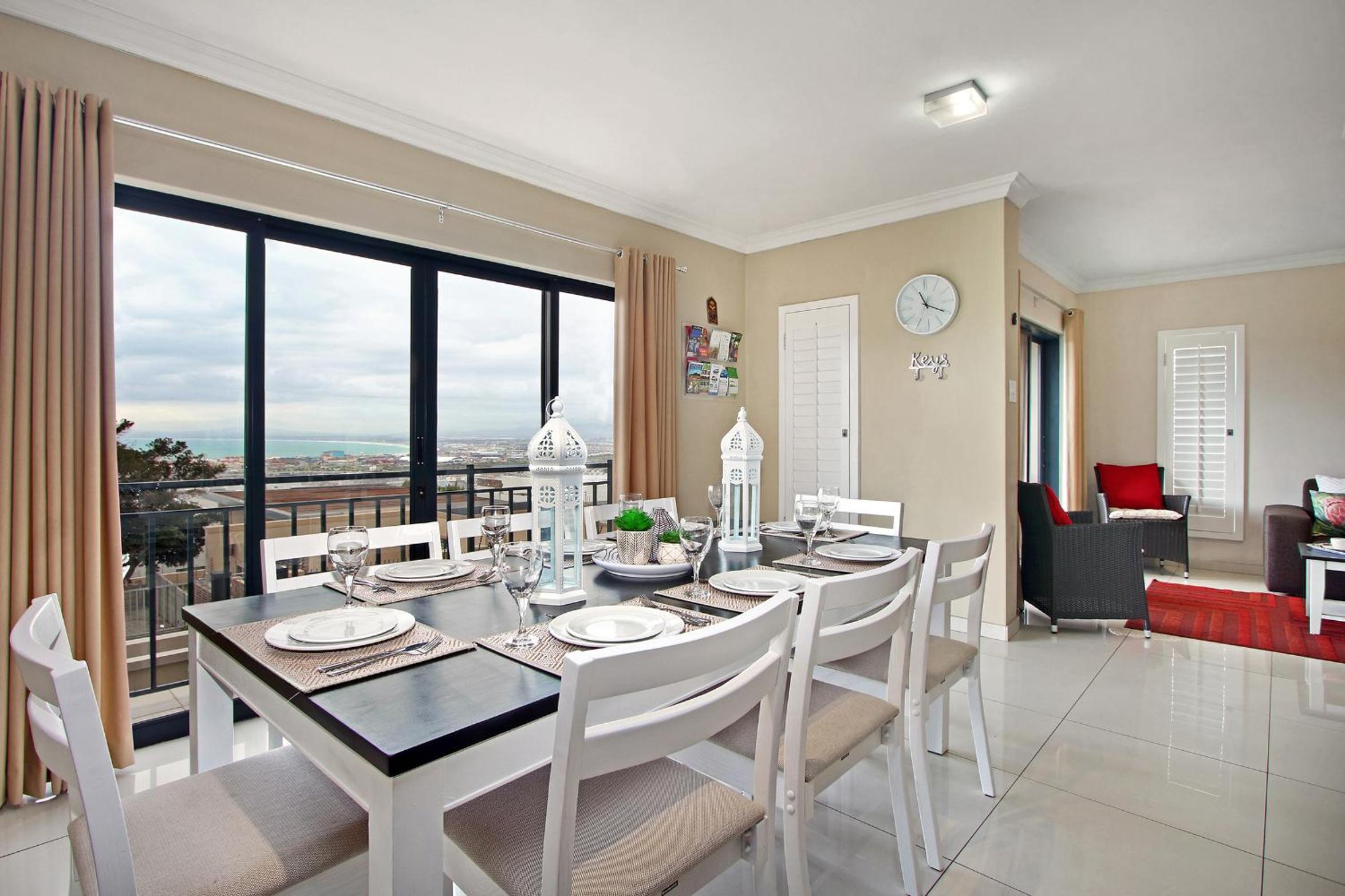 STAR APARTMENTS