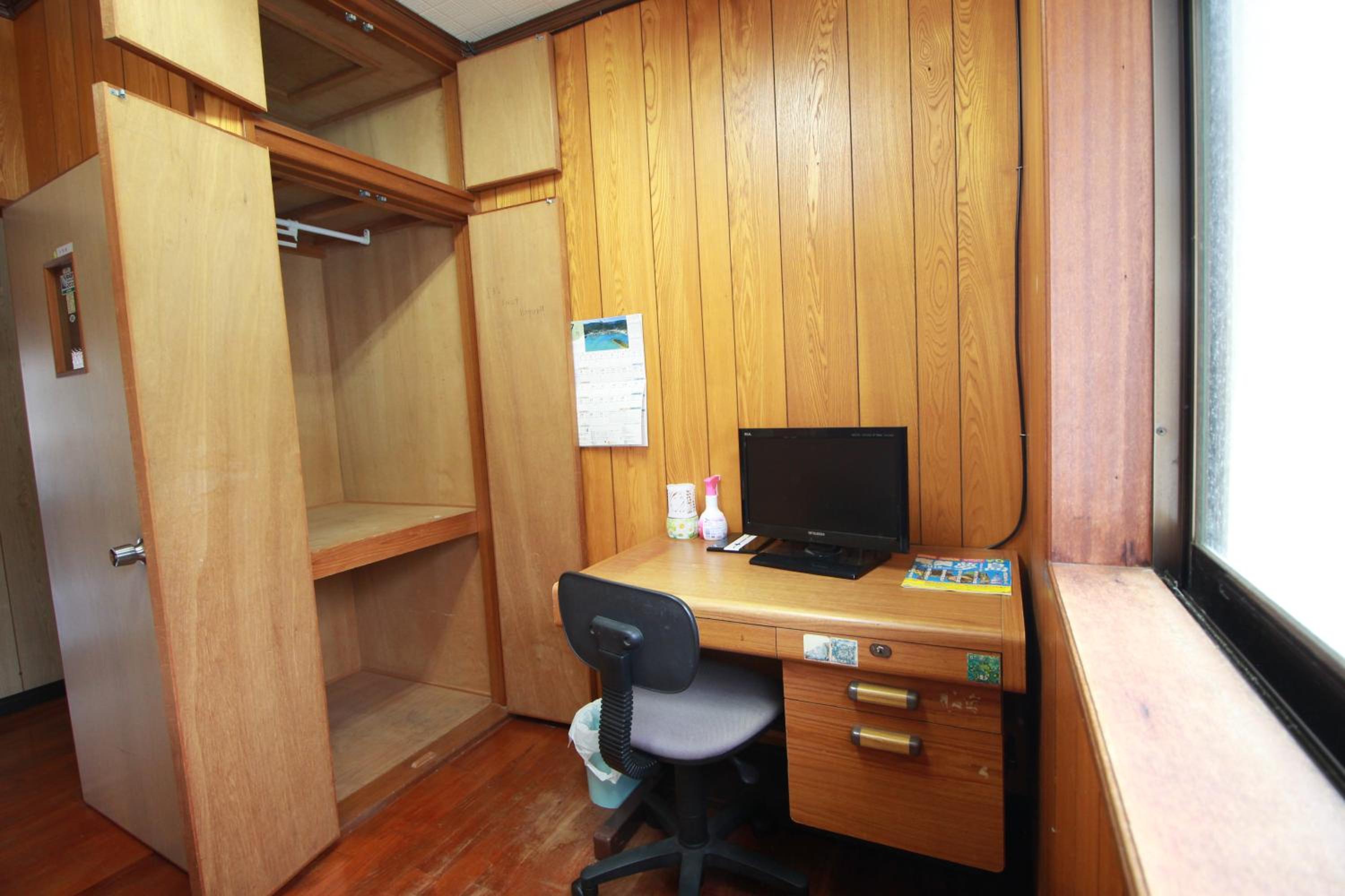 Photo 7
