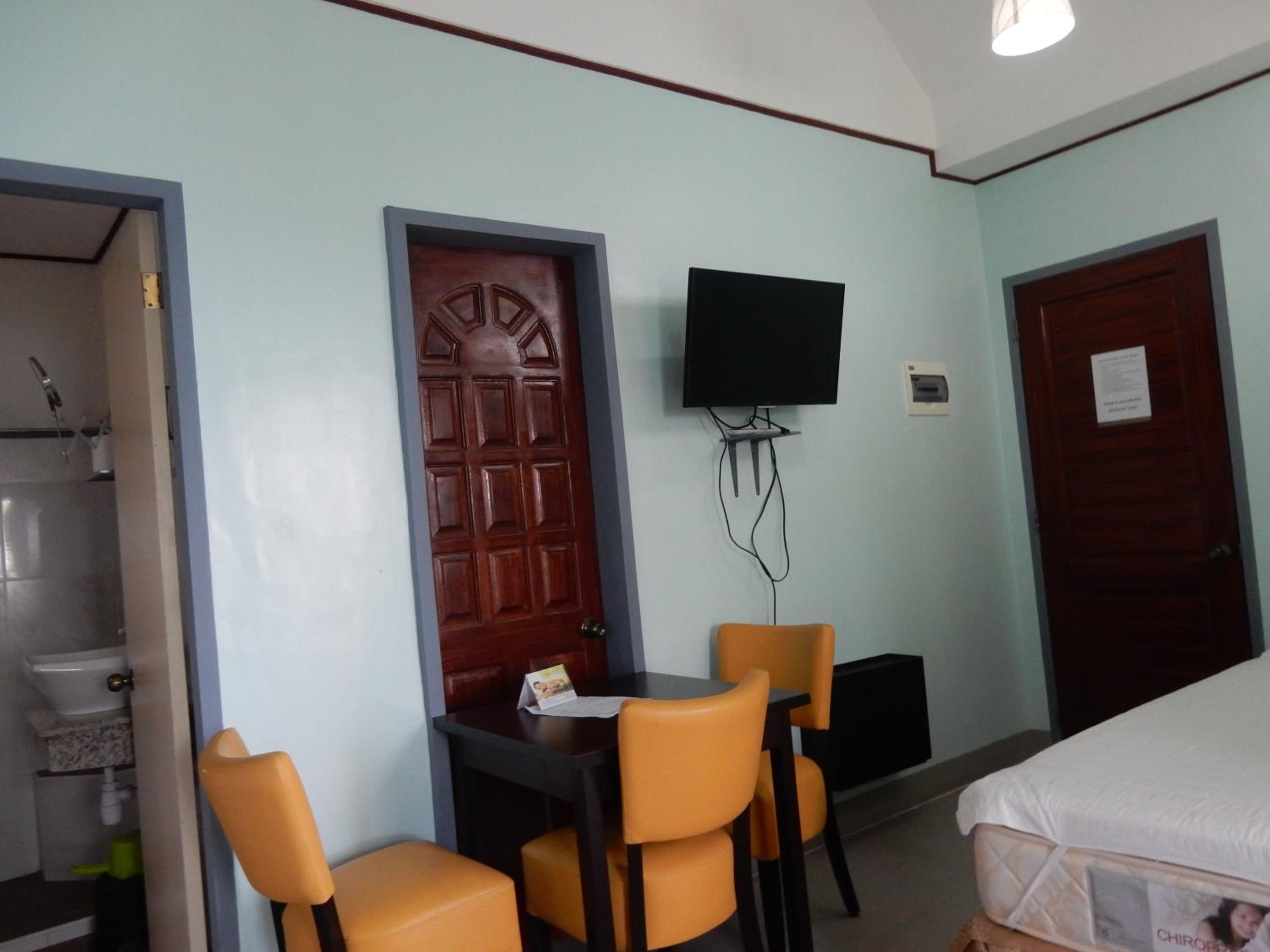Oslob Seafari Resort, Oslob - 17
