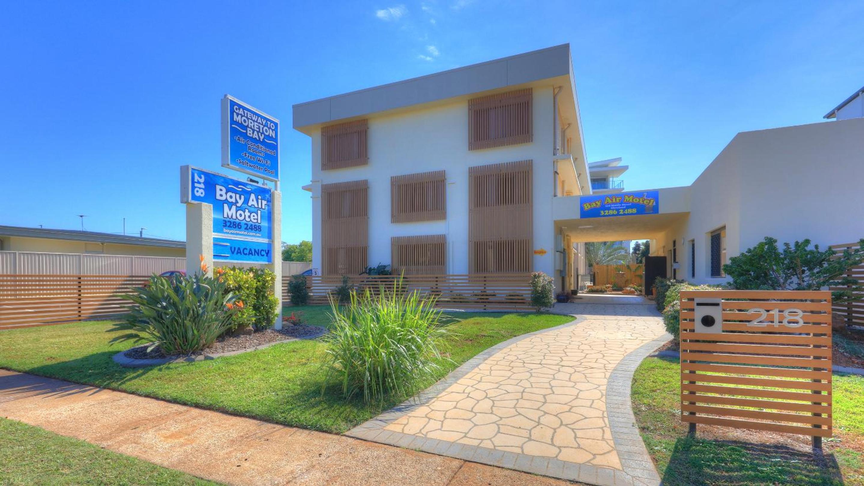 Bay Air Motel