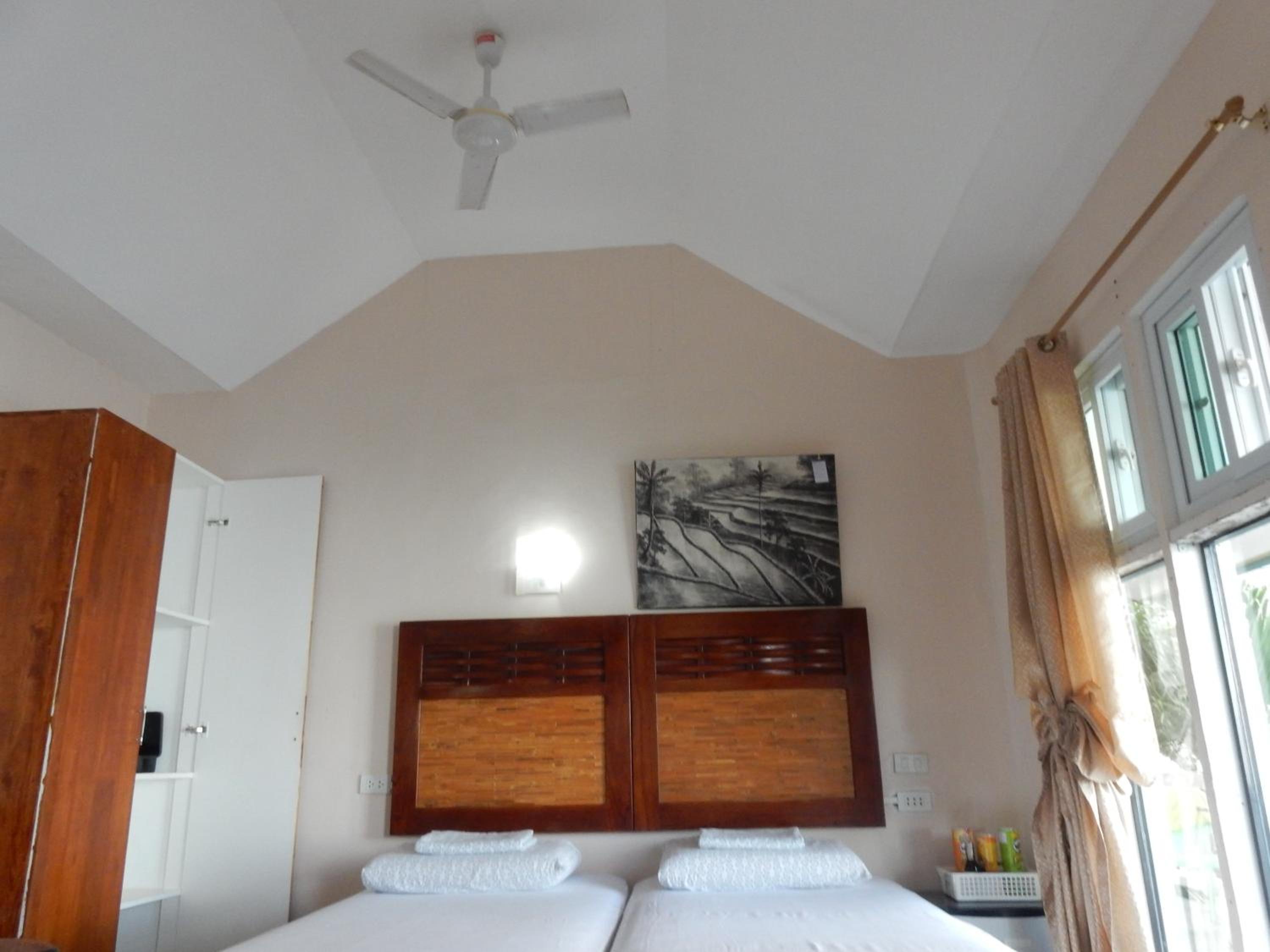 Oslob Seafari Resort, Oslob - 19