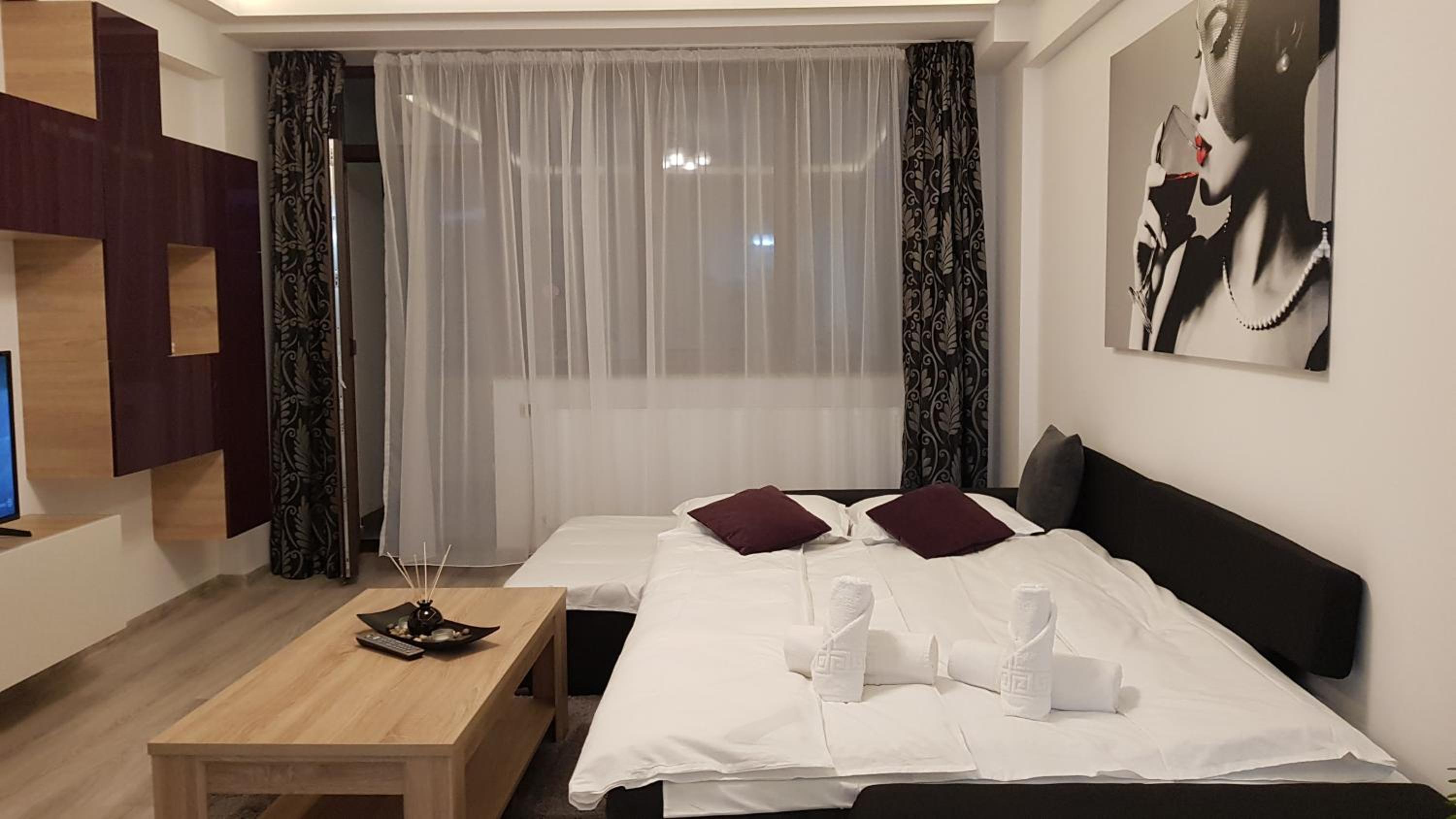 Eme Apartments 2 view 3