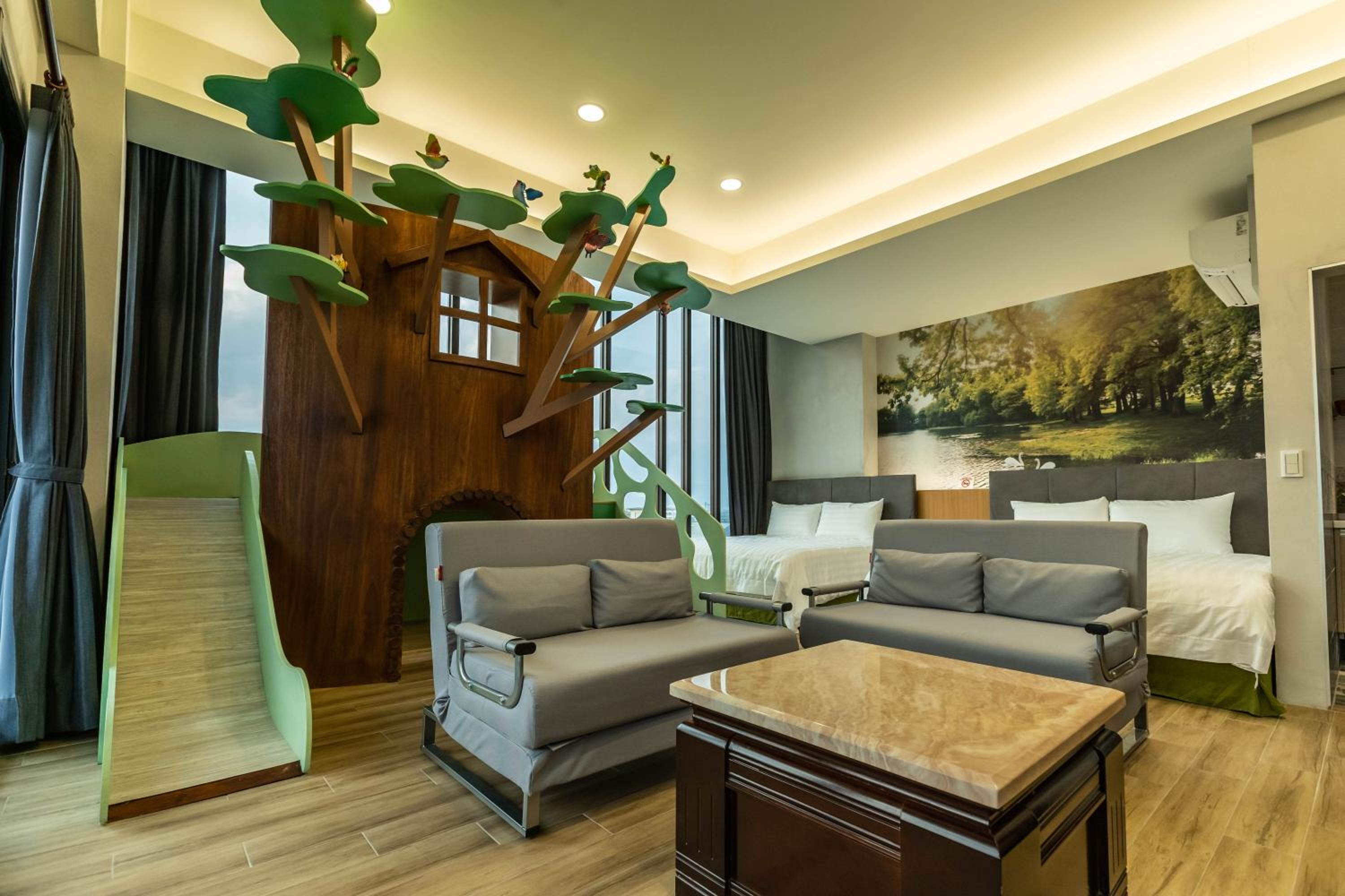 123 Hall view 2