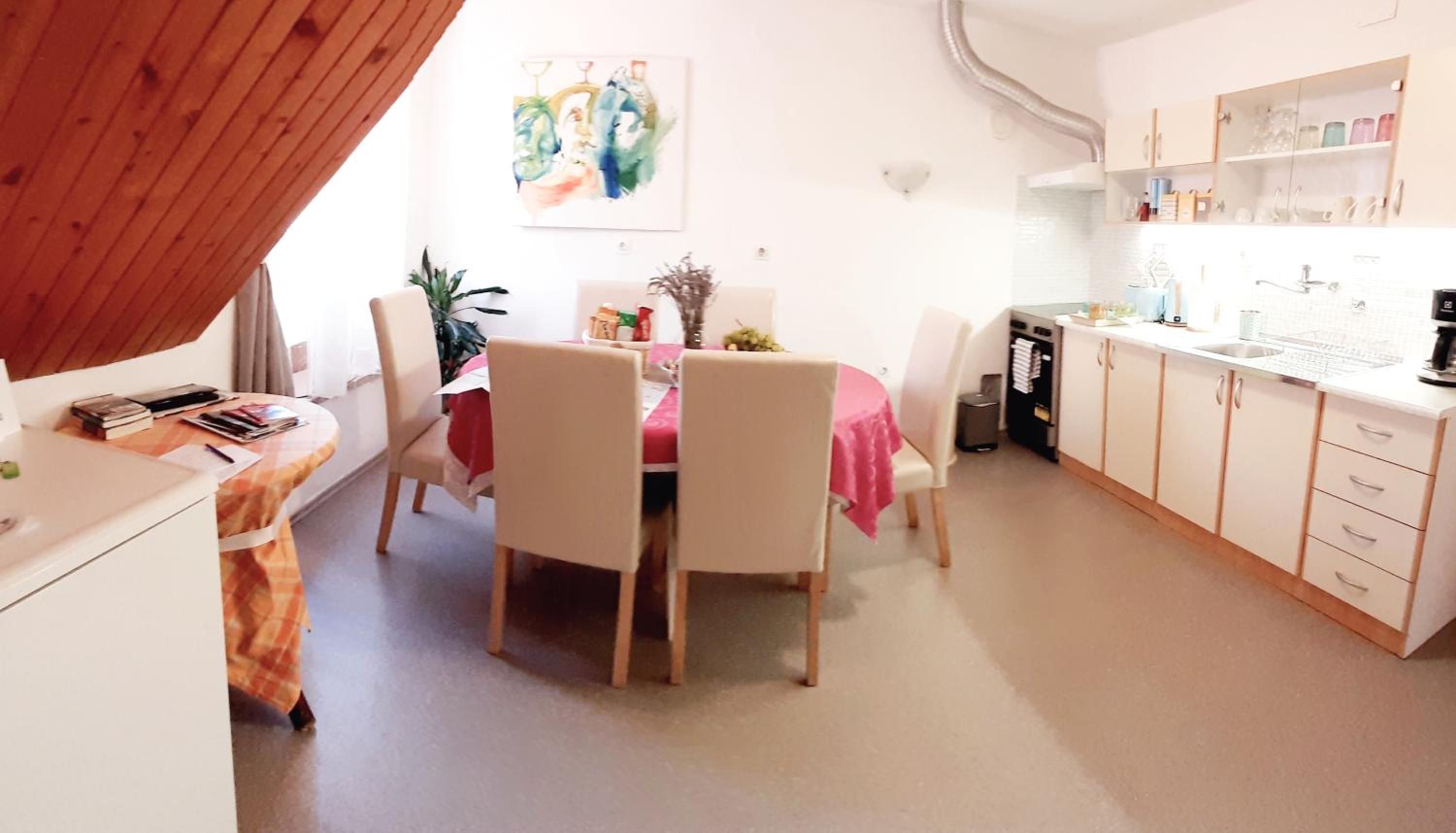 Atelier Tina Art Home