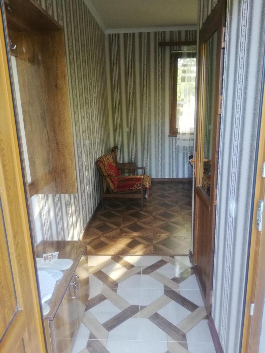 Aghasu Tun B&B