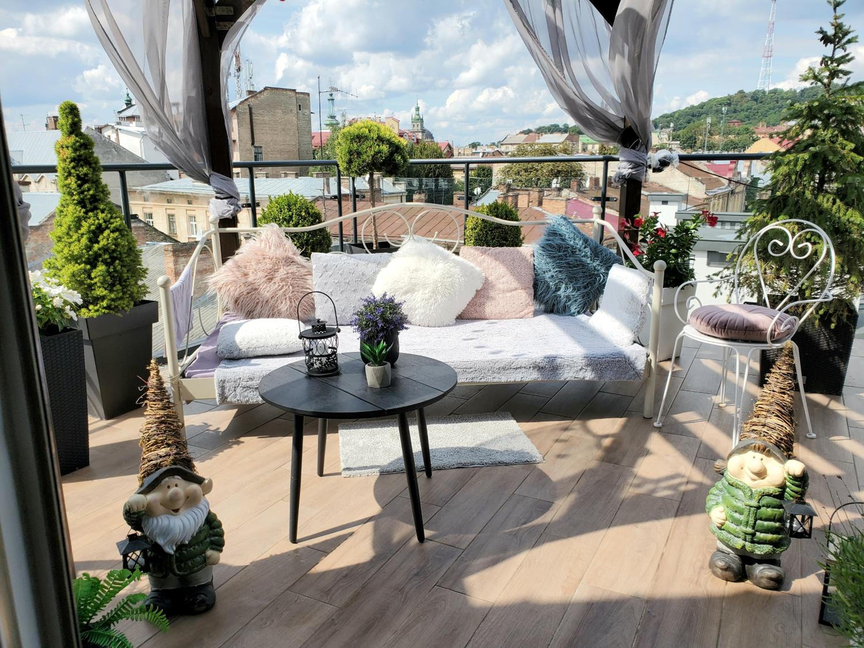 balance & terrace