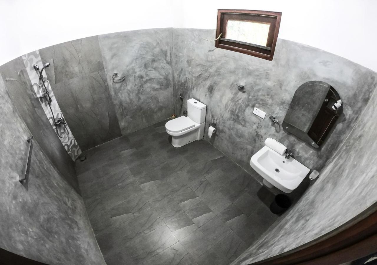 Araliya Gardens Hotel