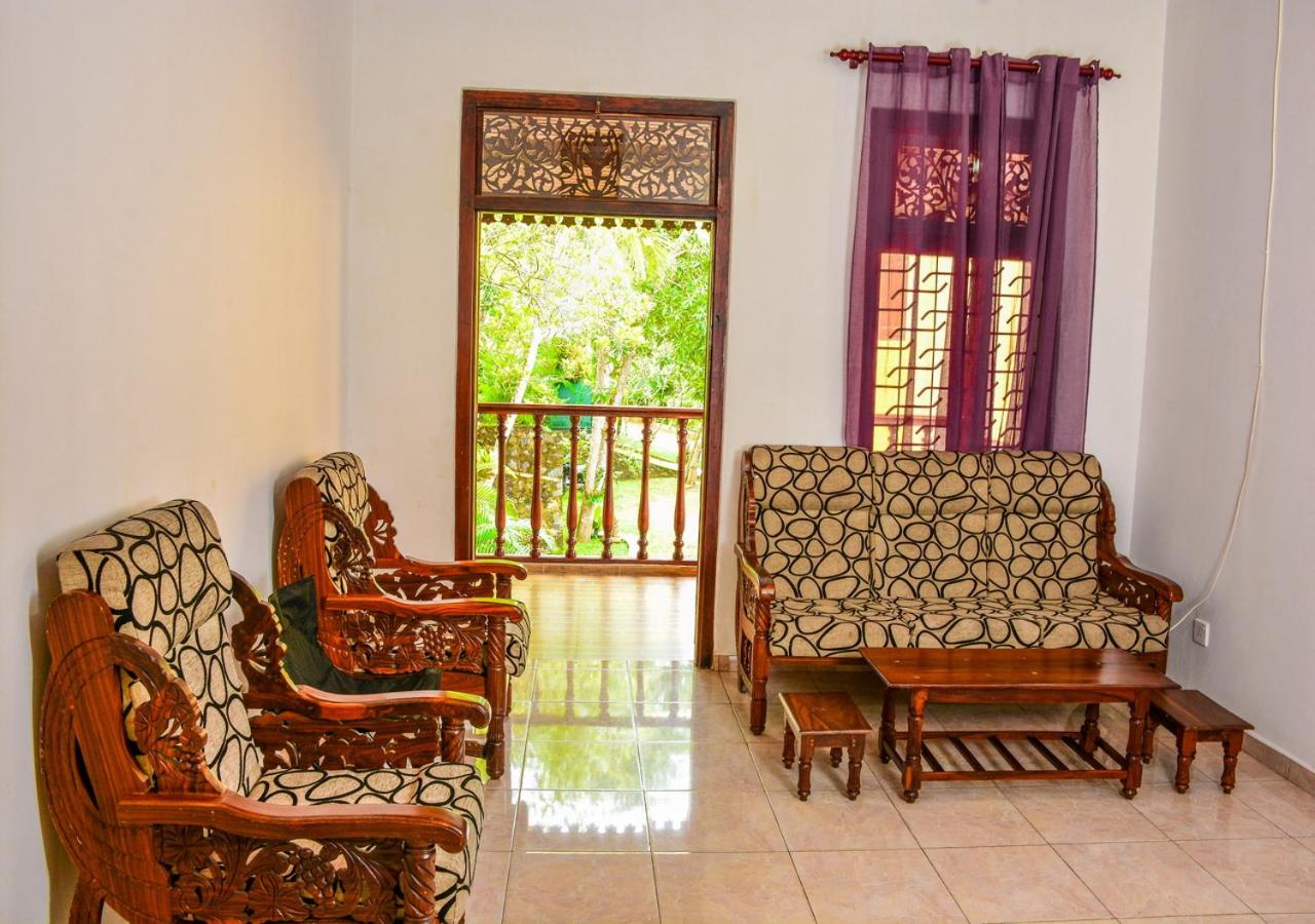 Araliya Gardens Hotel