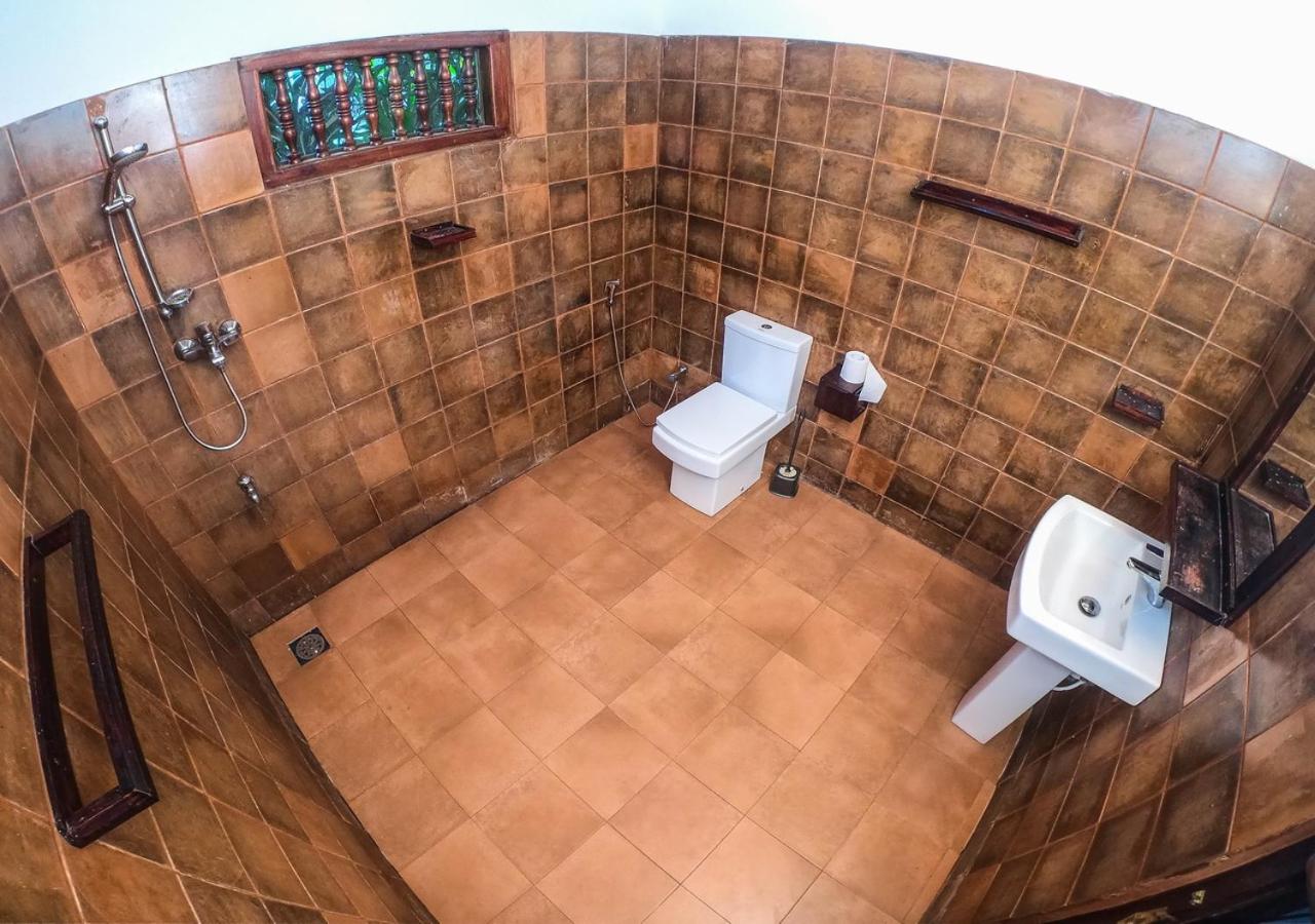 Araliya Gardens Hotel