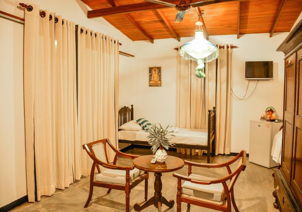 Araliya Gardens Hotel