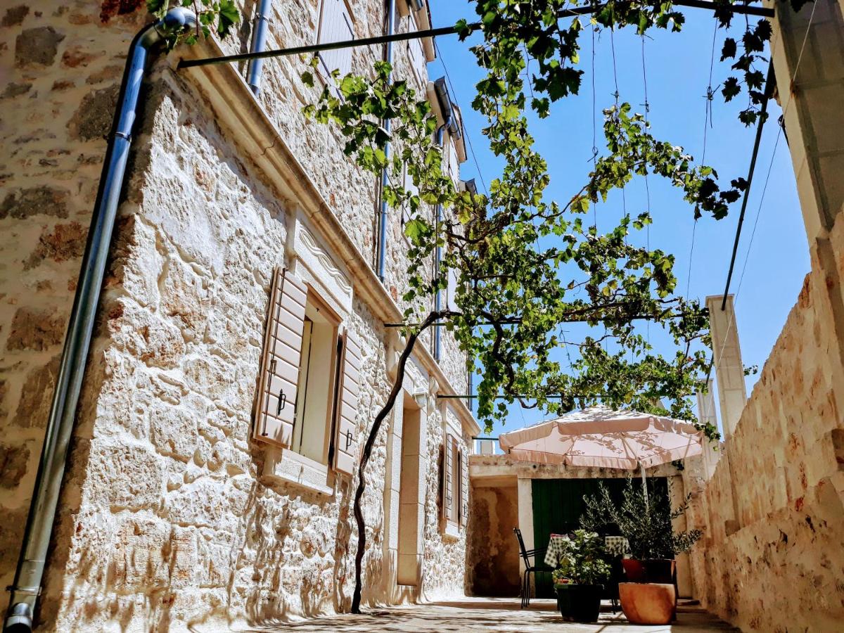 Kamena kuća Roko view 5