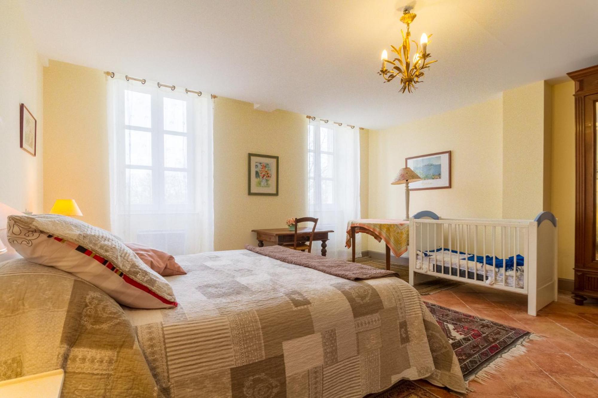 Chambres d'Hôtes Saint Roch view 2