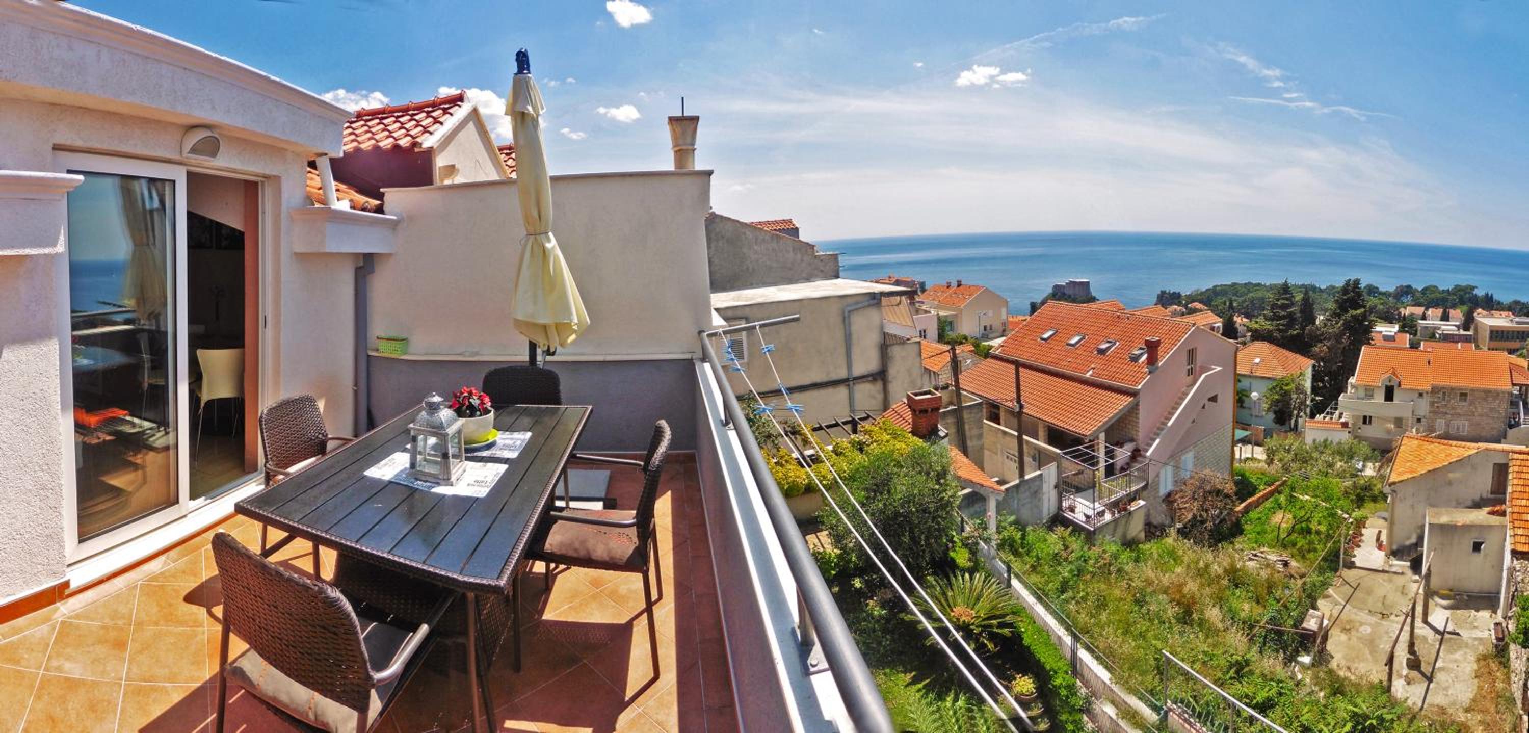 Apartments Rock Palace