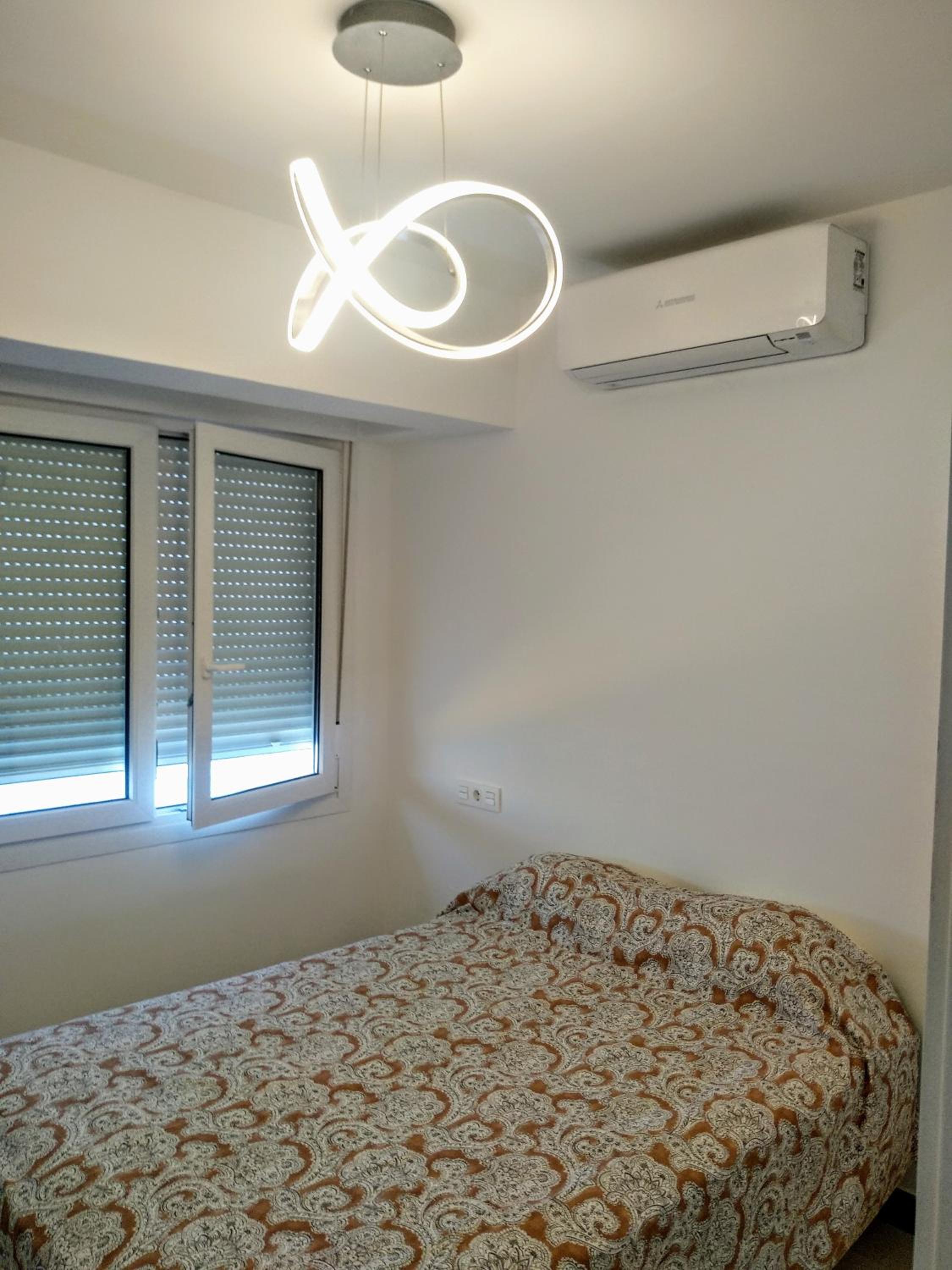 MALAGUETA BEACH en Málaga — hotel room