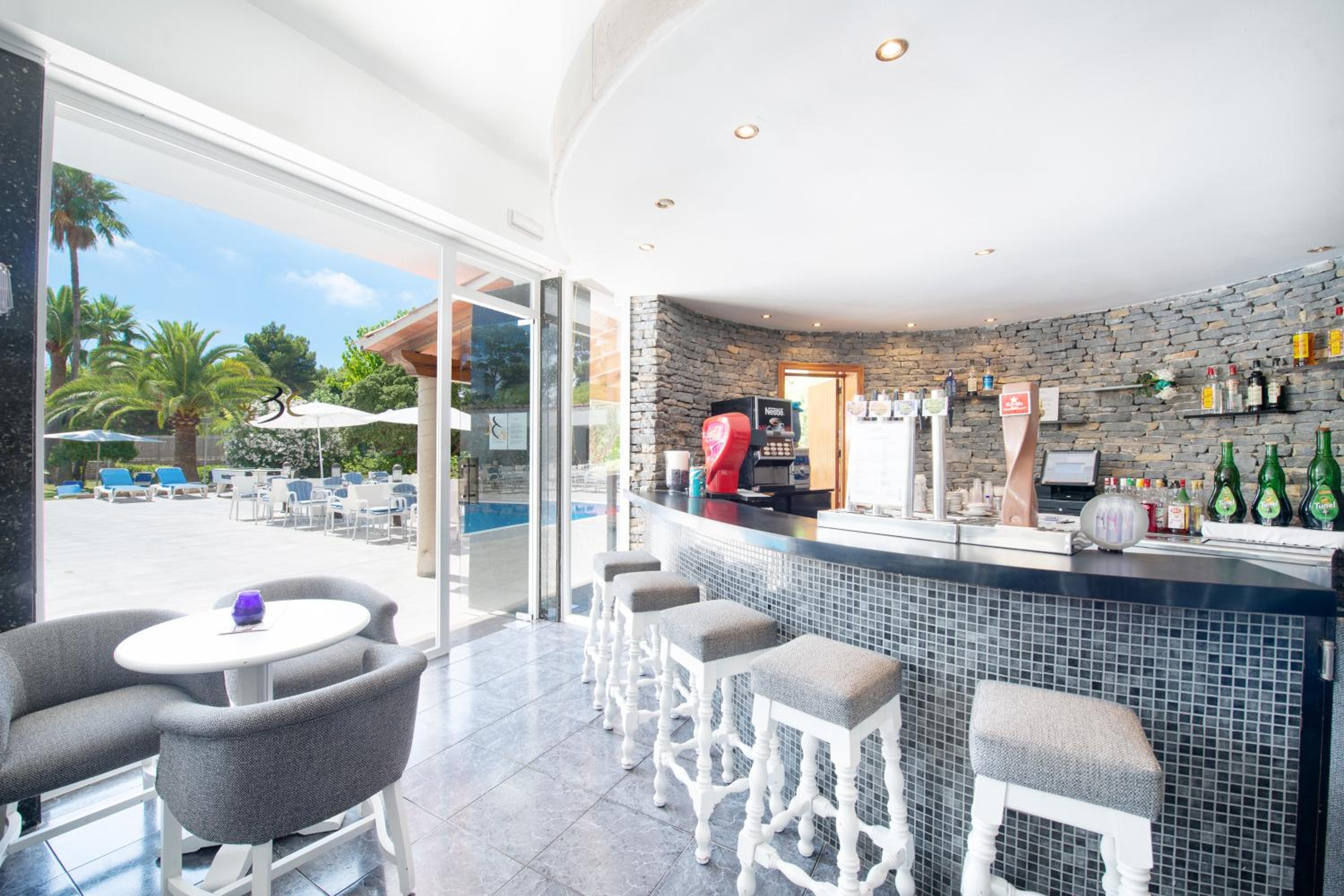 Playa de Palma Vacations - NURA Condor - Property Image 4