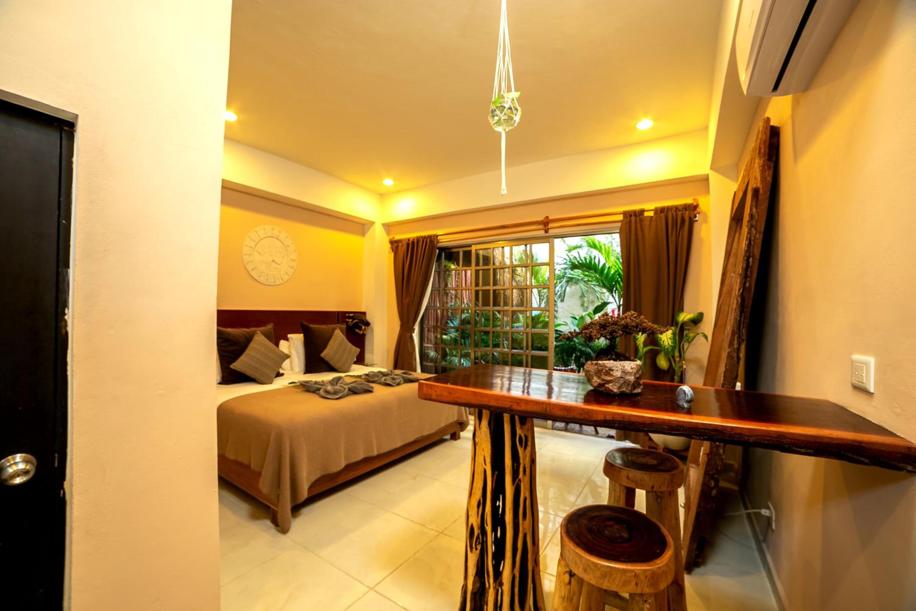Grand Balam Plaza - Property Image 23