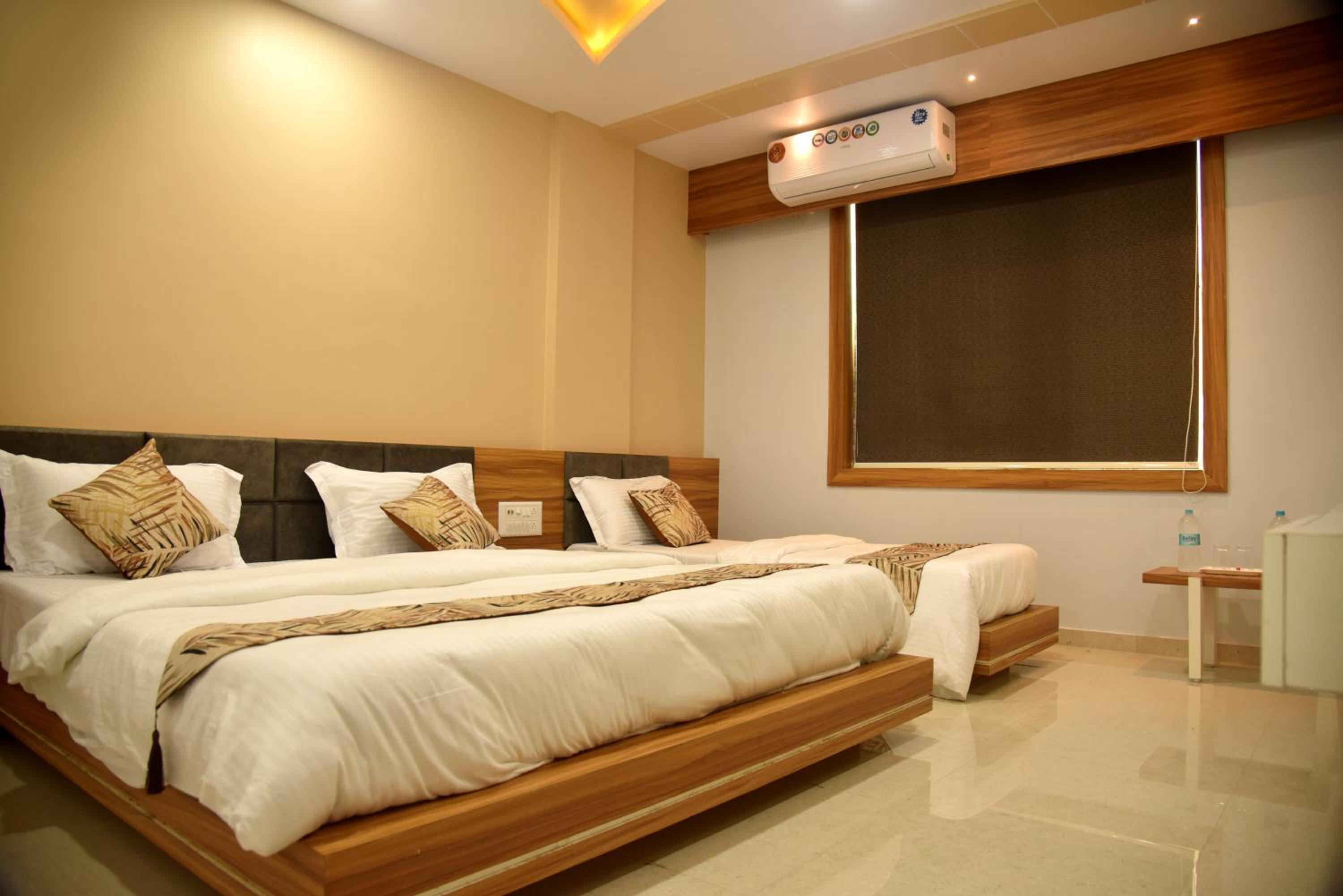 Hotel Krish view 5