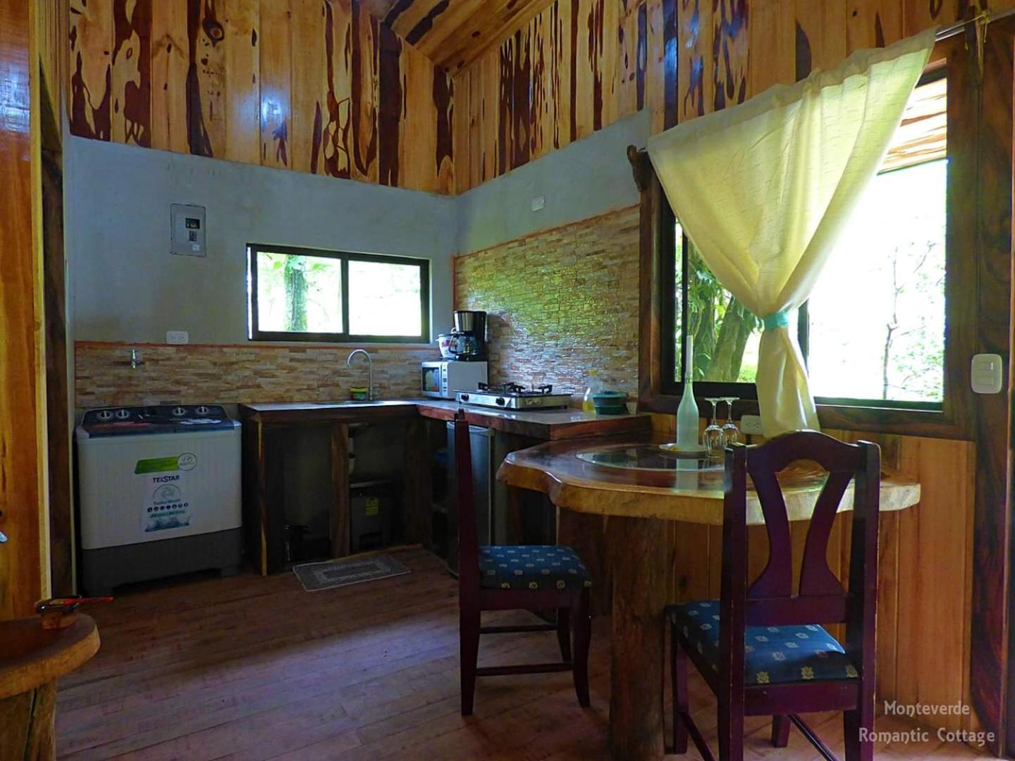 Monteverde Romantic Cabañas 5minutes mtv park